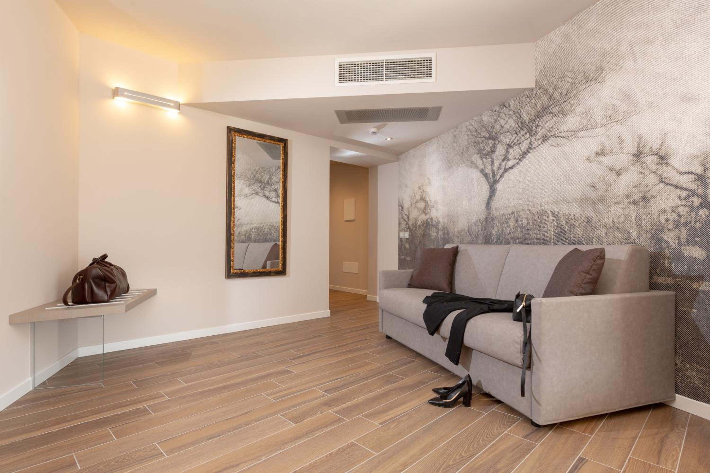Junior Suite - Photo 16