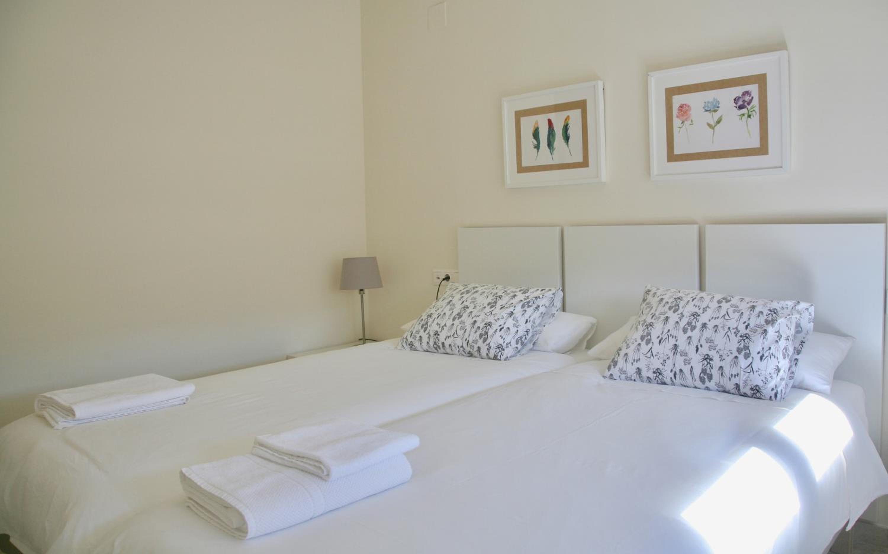 Two-Bedroom Apartment - Photo 19