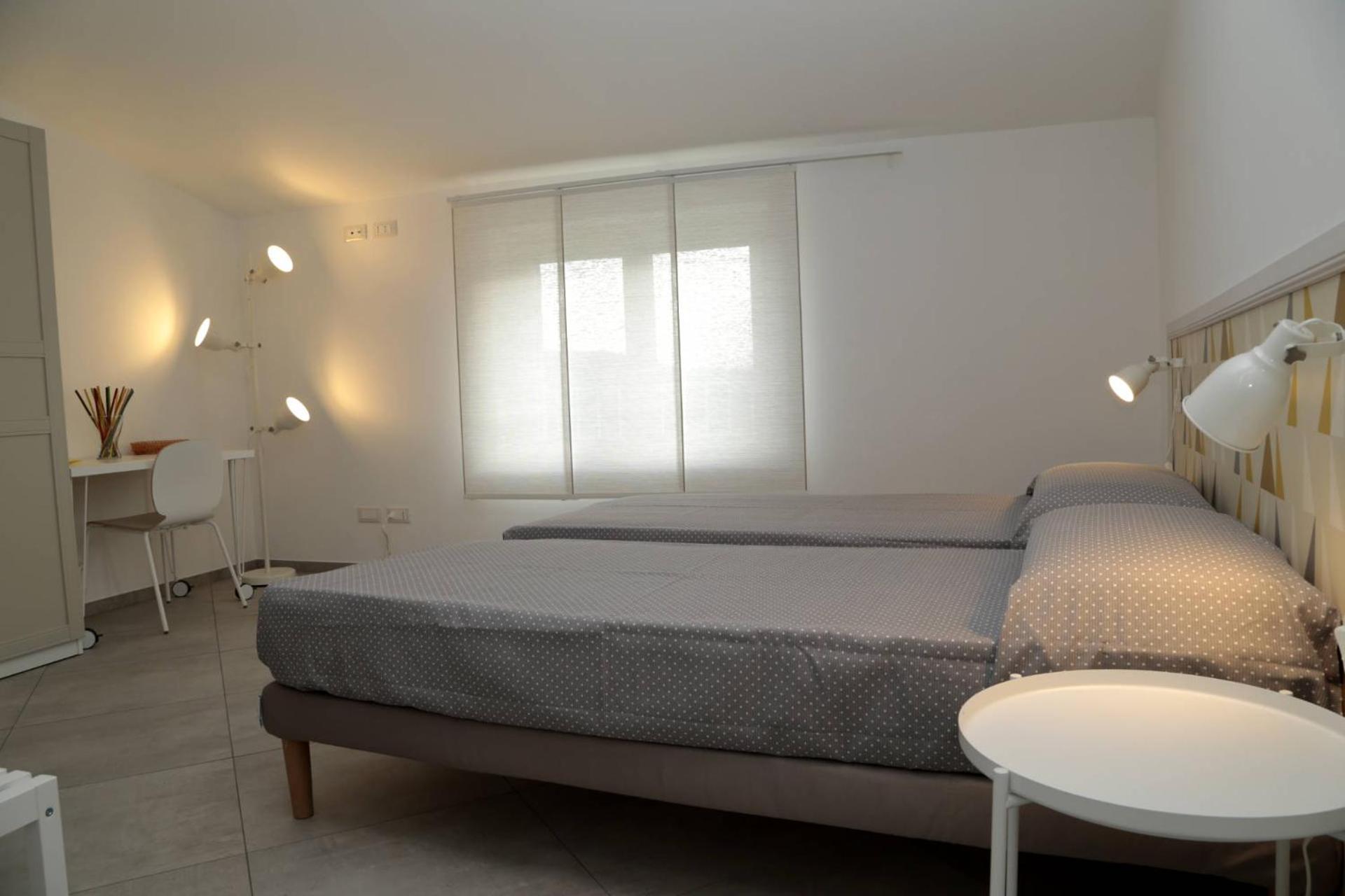 Large Double or Twin Room photo 1