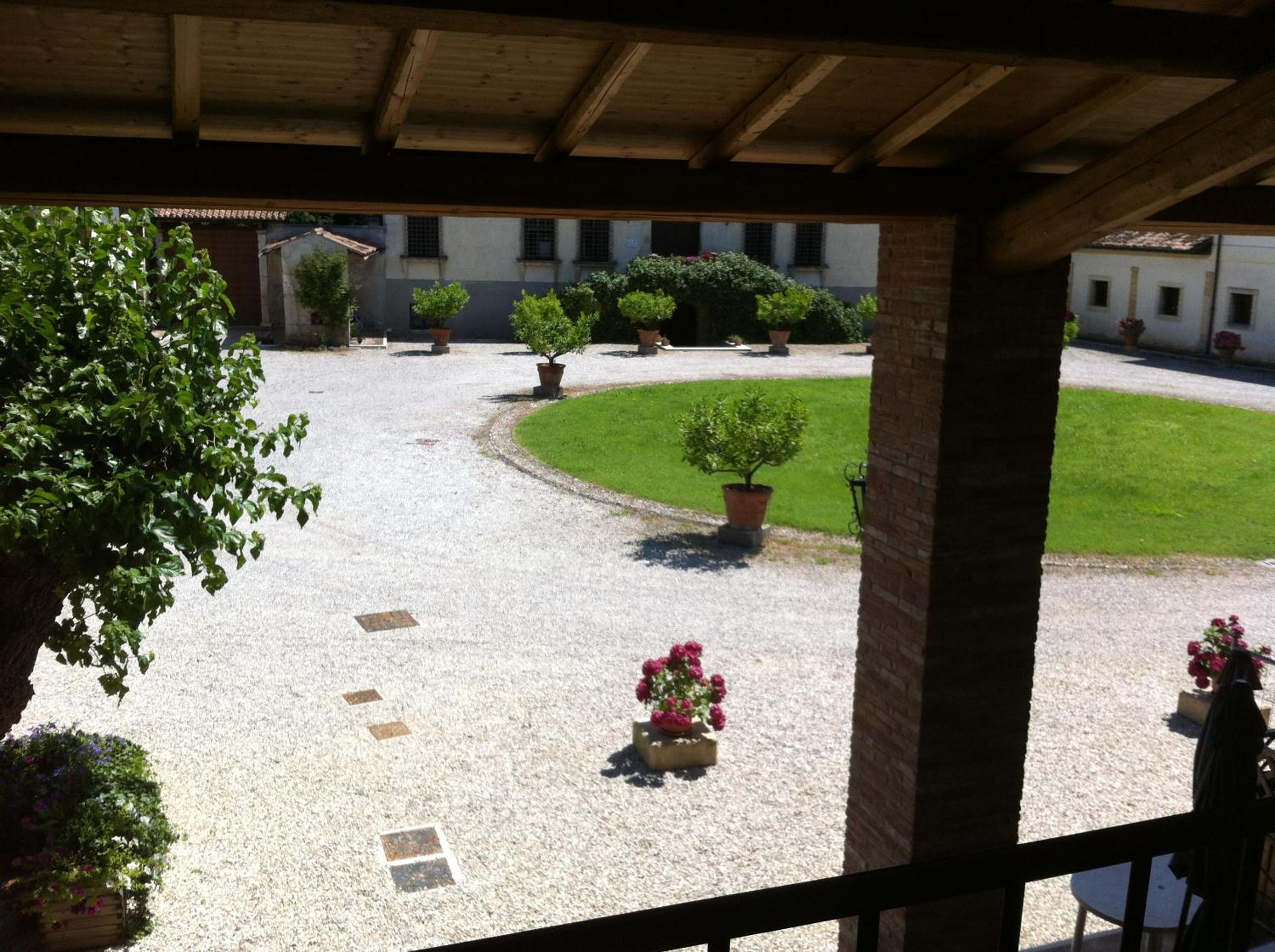 Loft - Photo 15