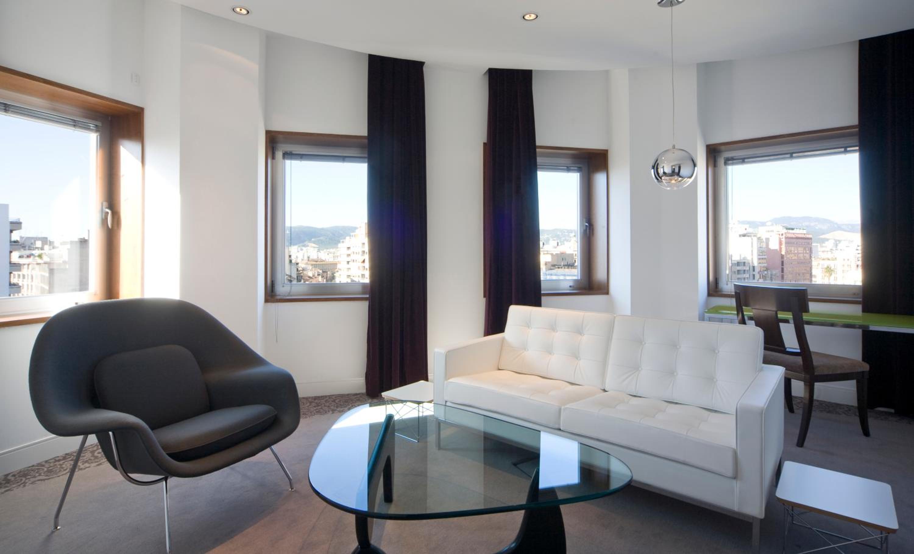 Suite (2 Adultos + 1 Niño)
