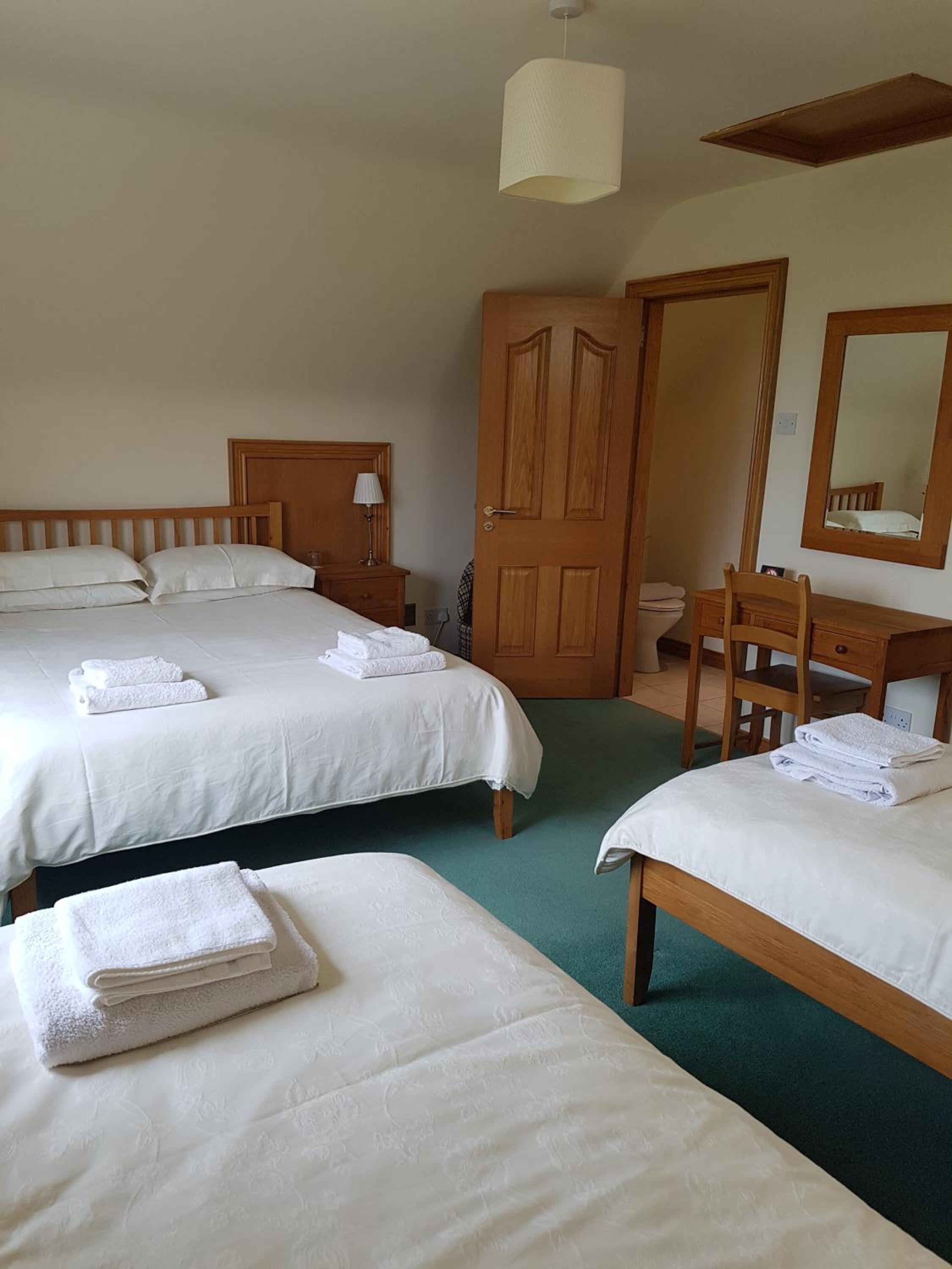 Deluxe Family Suite