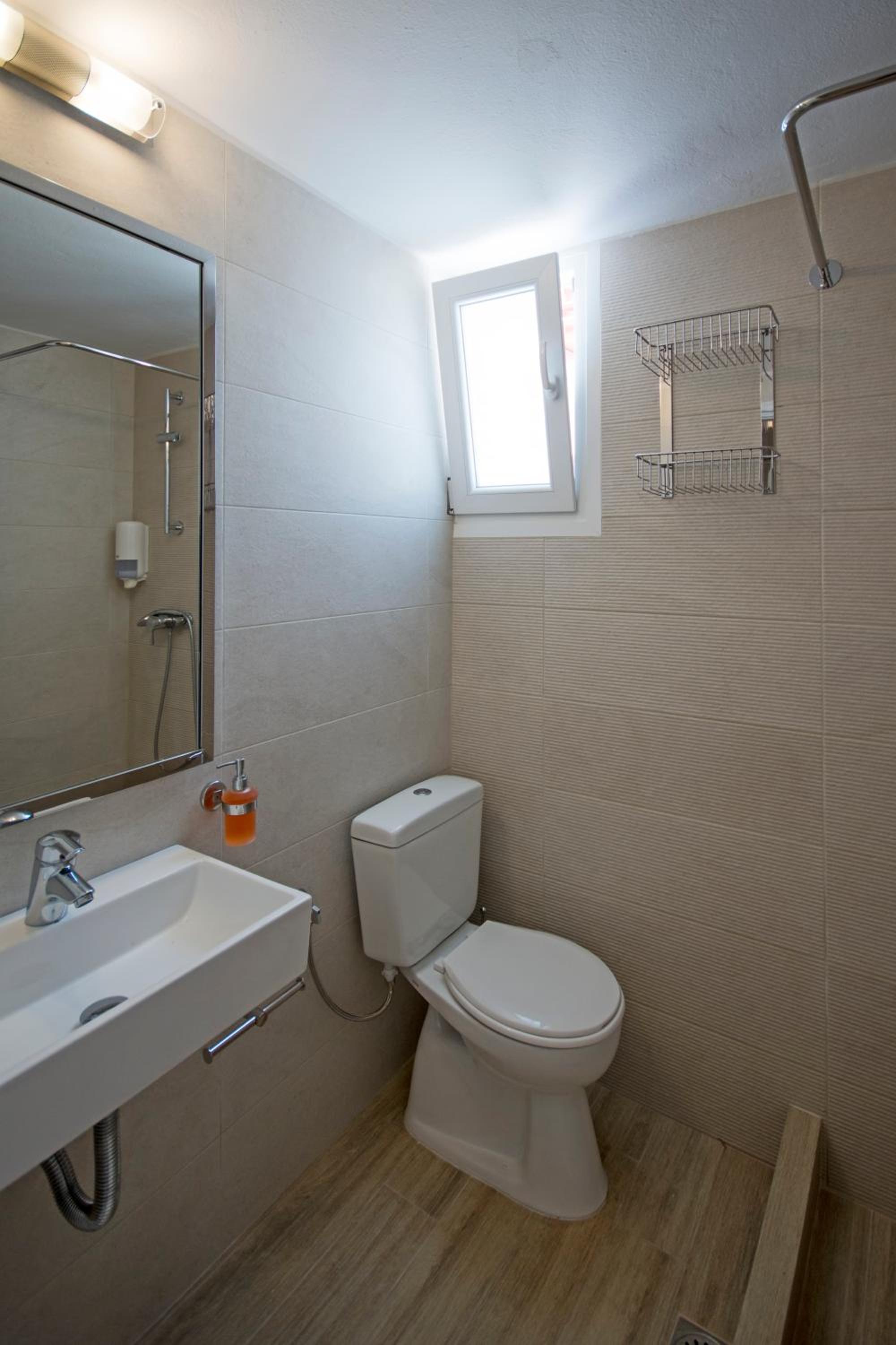 Classic Quadruple Room