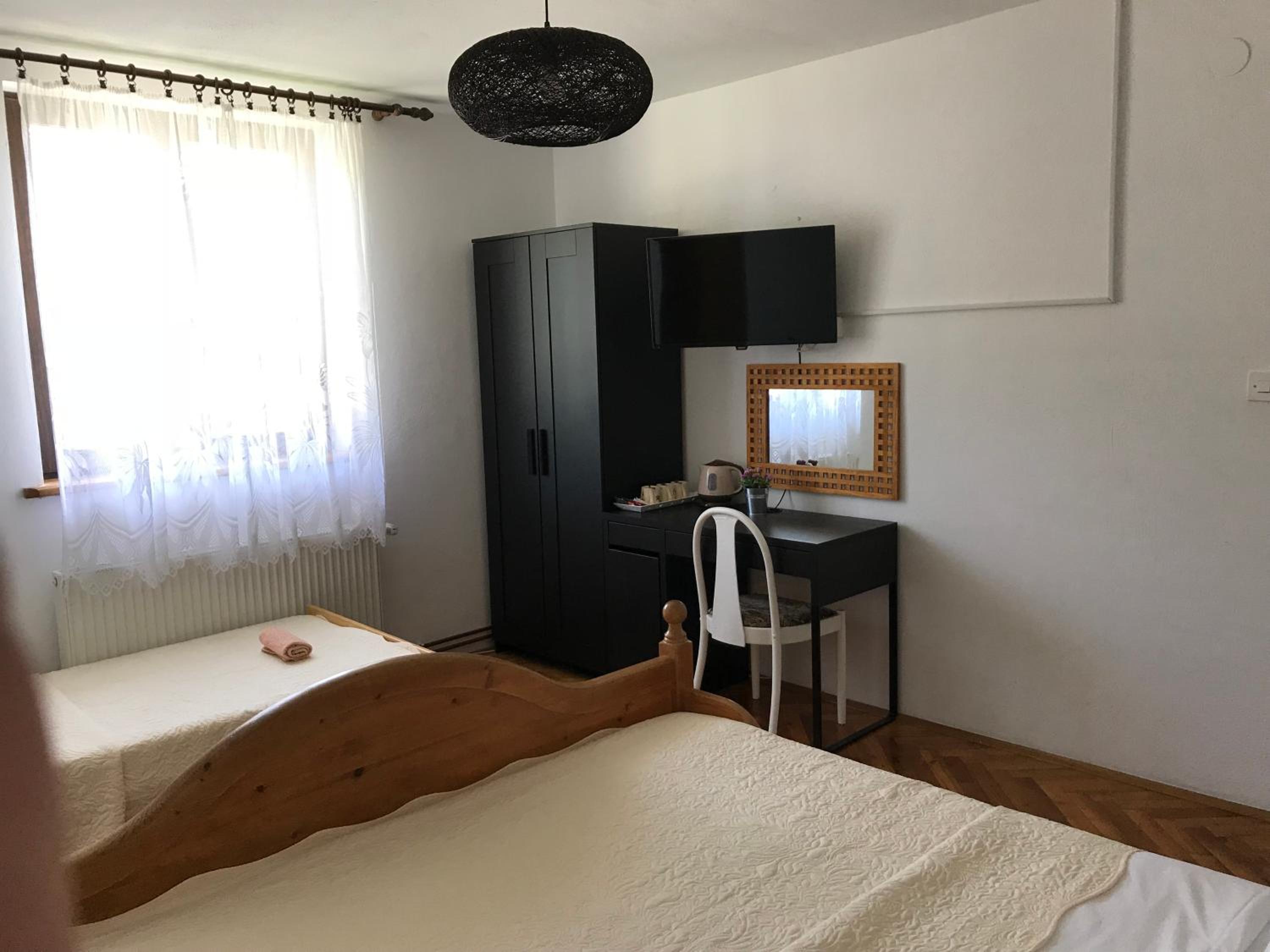 Triple Room photo 2