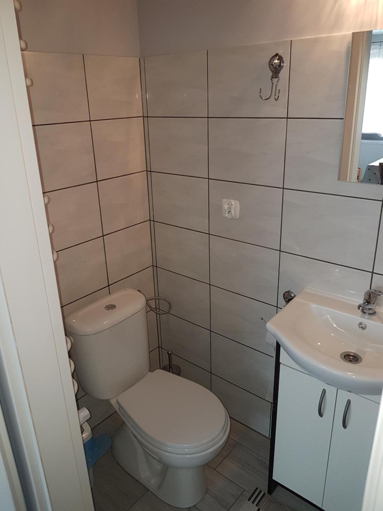 Triple Room with Bathroom - Photo 2