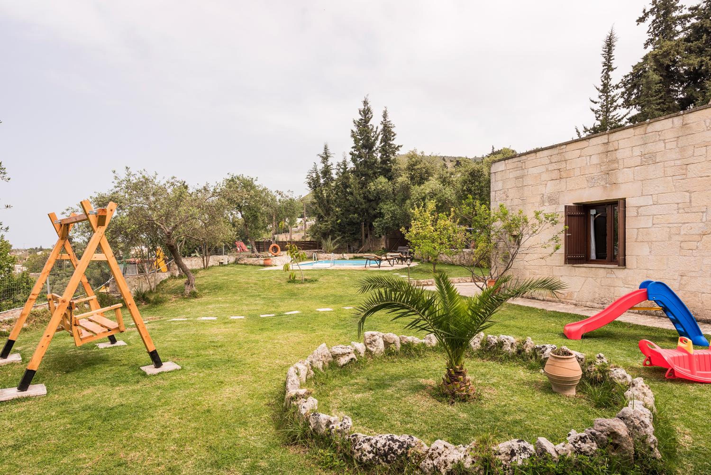 Villa with Private Pool - Photo 56