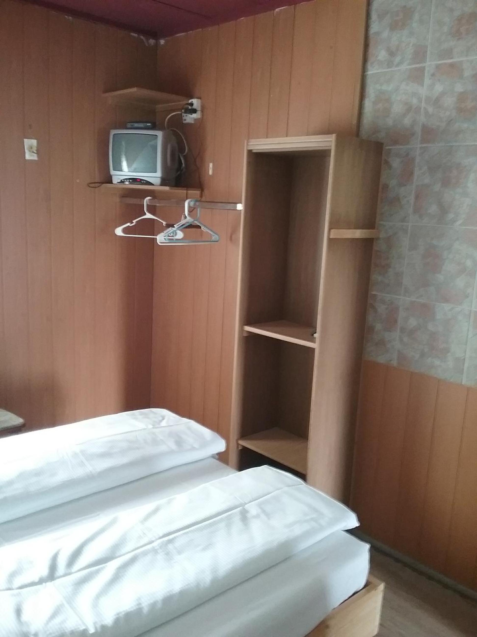 Double Room - Photo 1