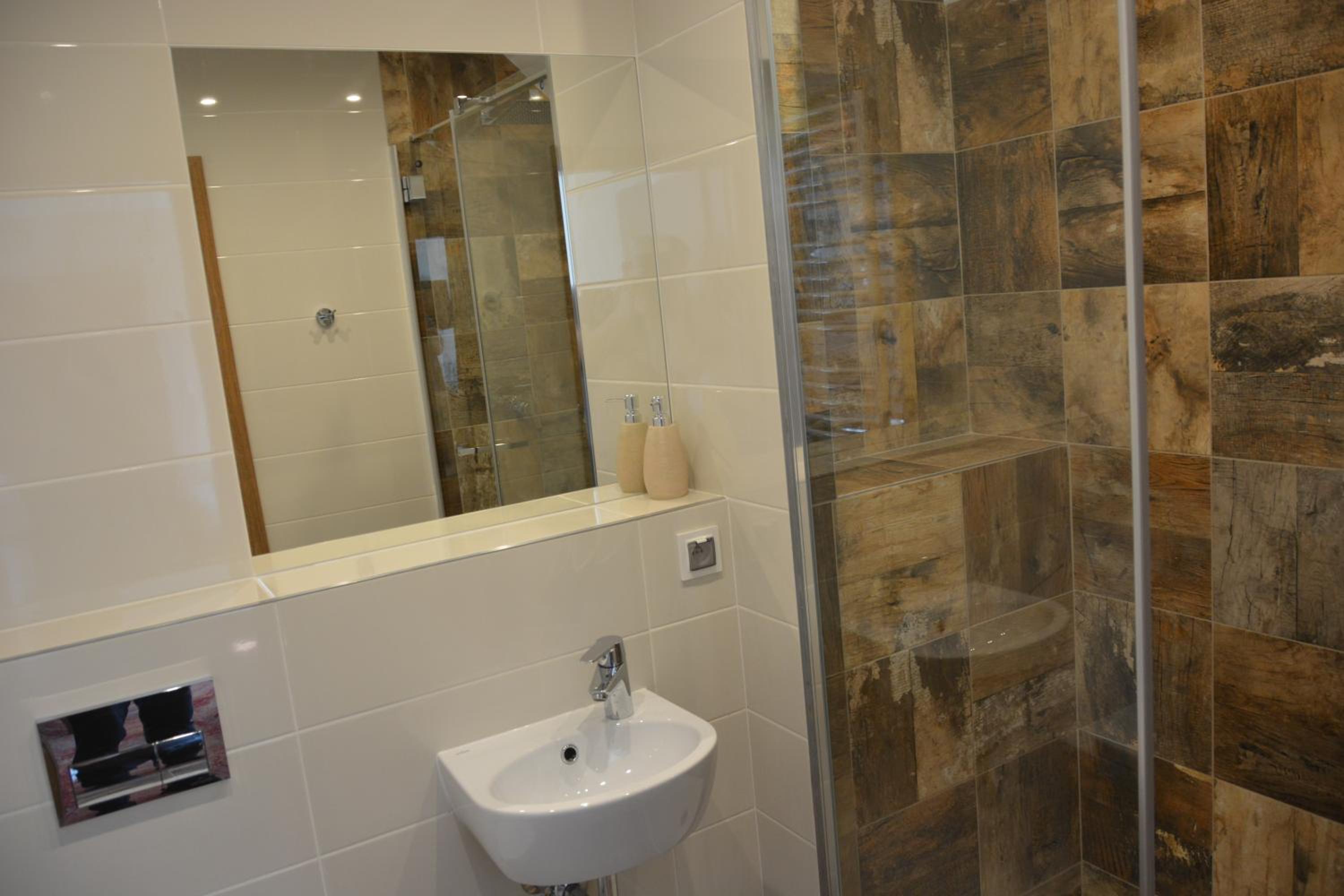 Basic Triple Room - Photo 7