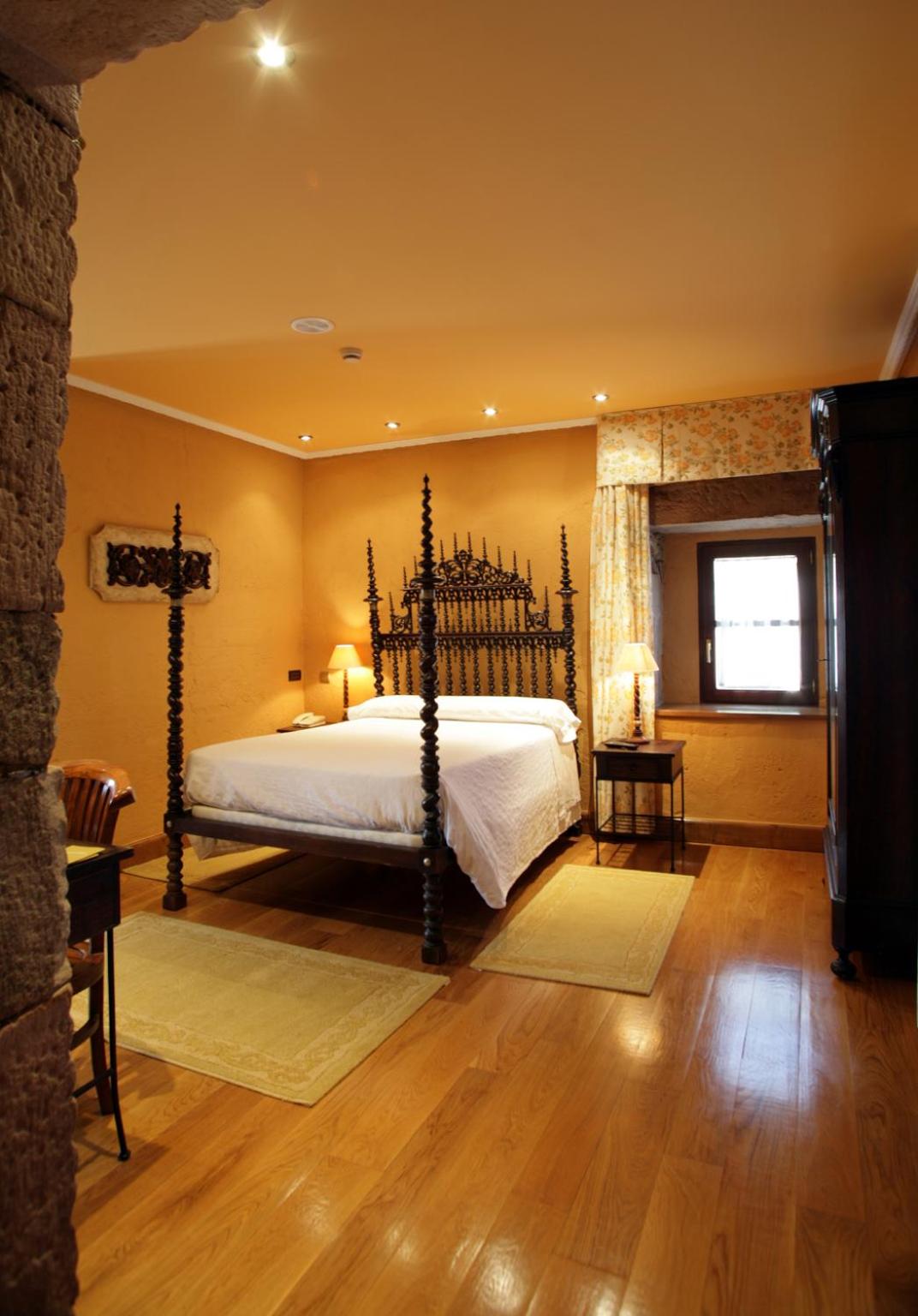 Double or Twin Room photo 3