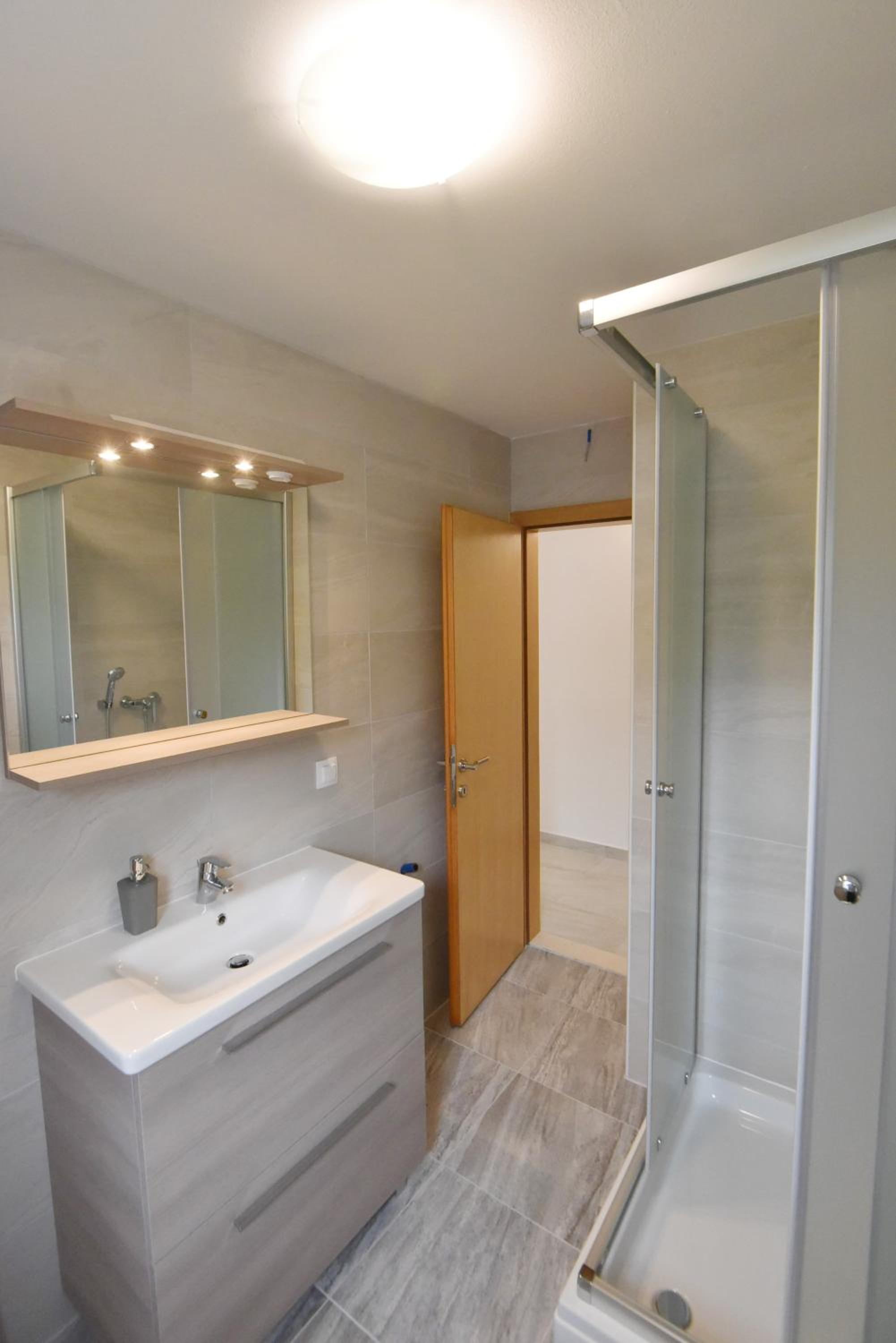 Comfort Duplex One-Bedroom Apartment photo 2