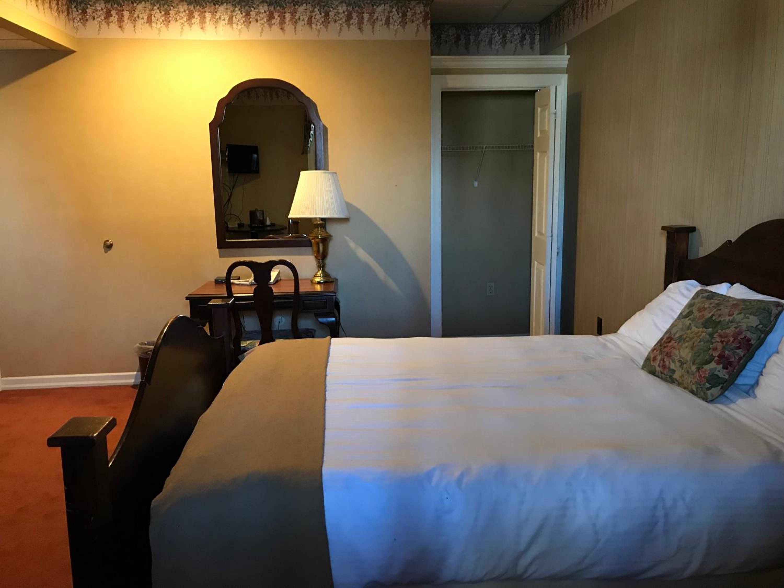 Deluxe Queen Room photo 1