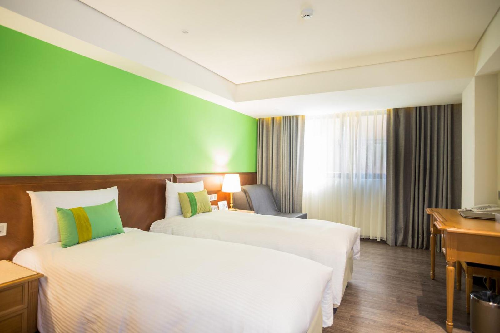 Superior Twin Room