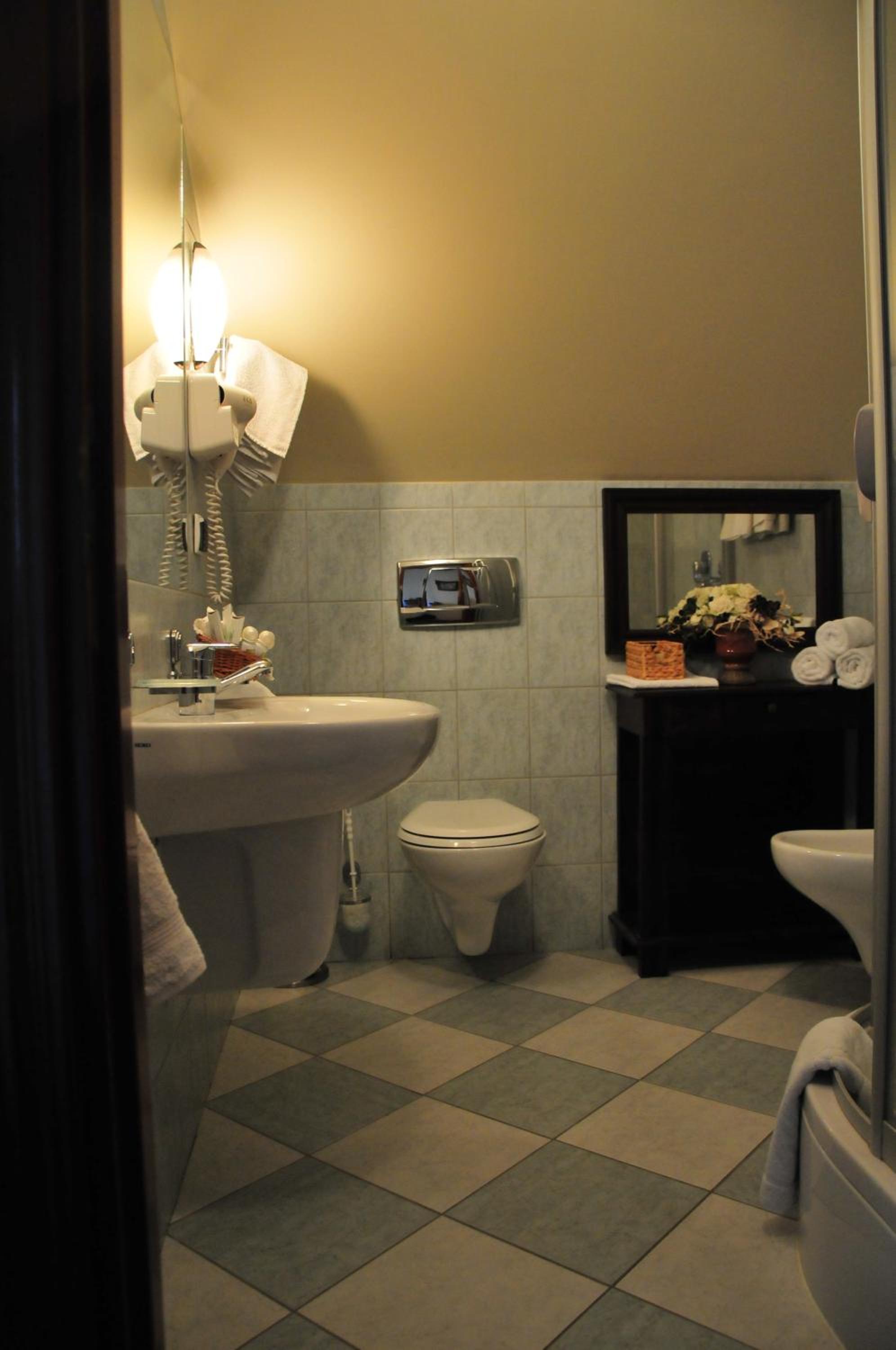 Triple Room - Photo 8