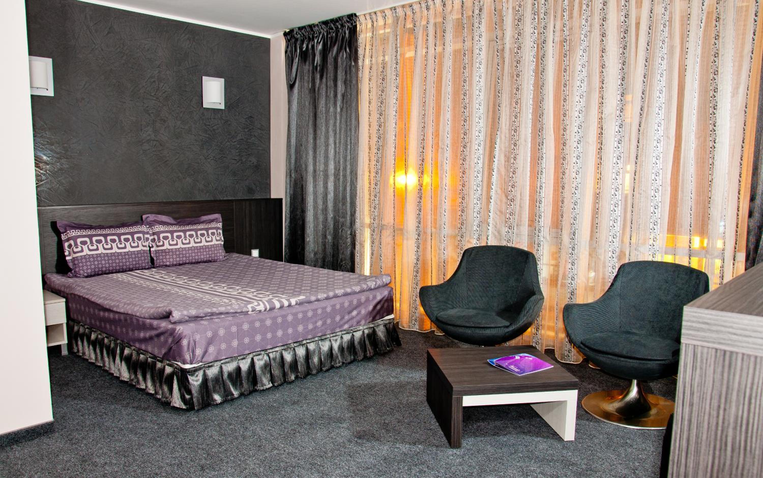 Double Room with Balcony photo 1
