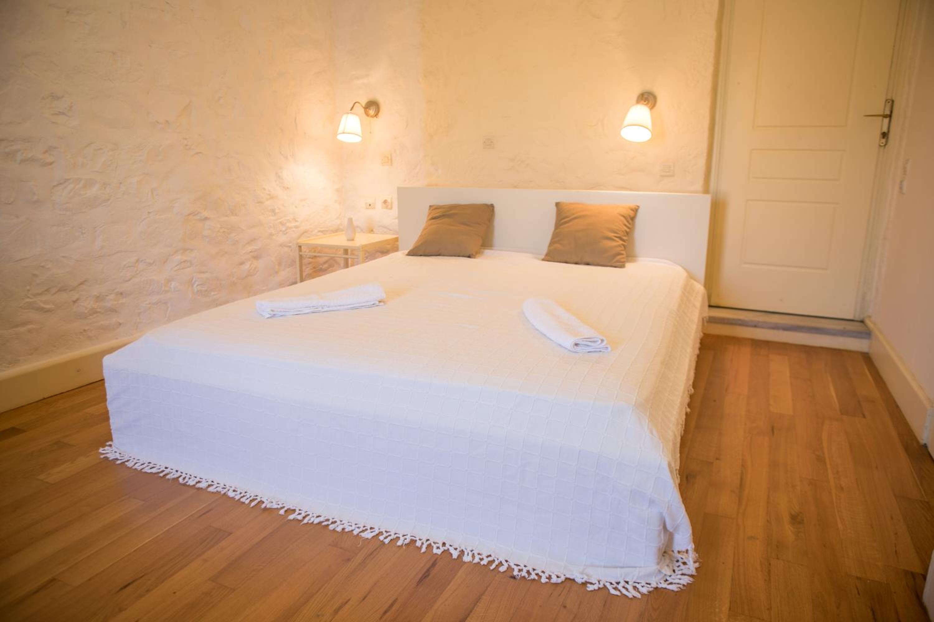 Villa photo 2