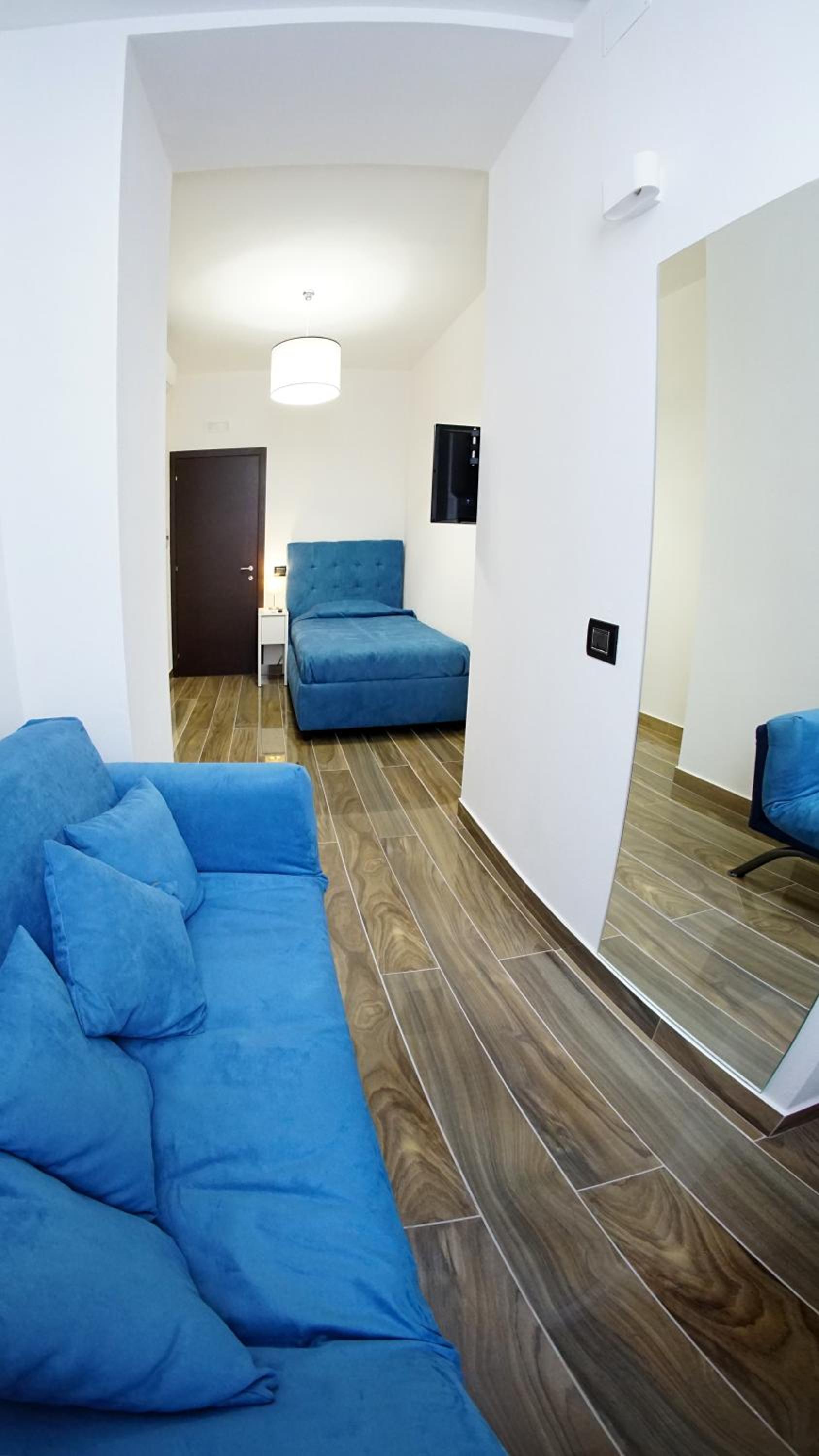 Deluxe Single Room