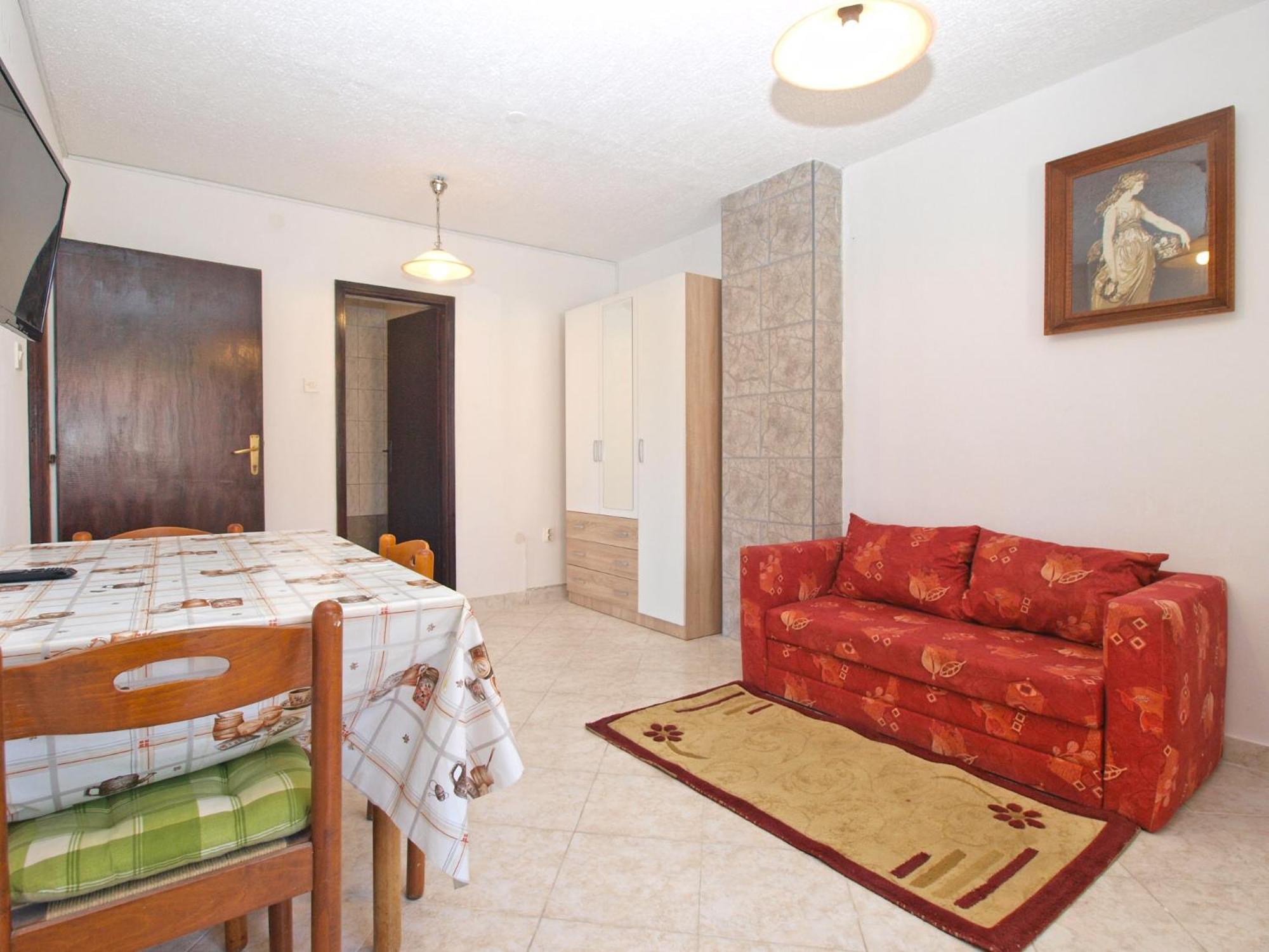 Apartment photo 3