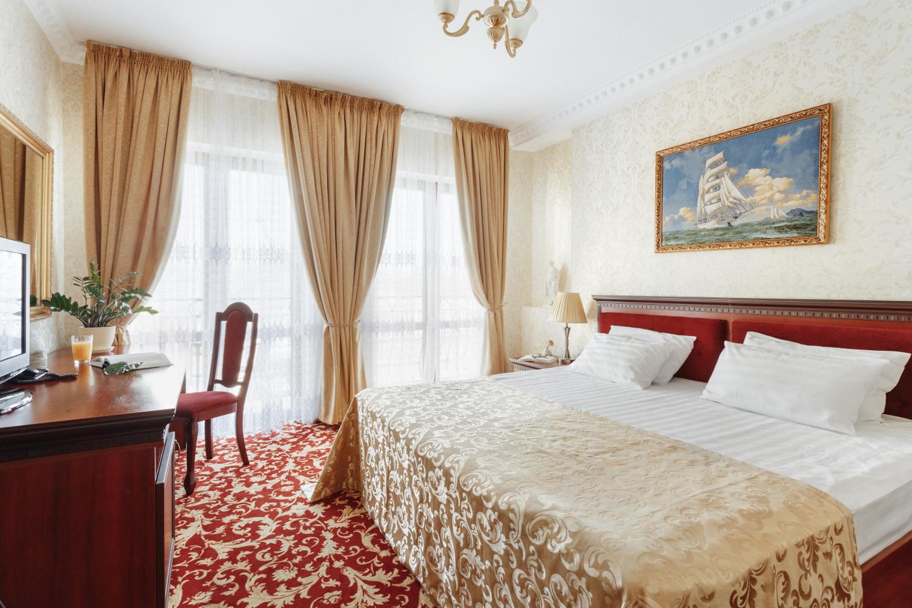 Grand Deluxe with Large Balcony