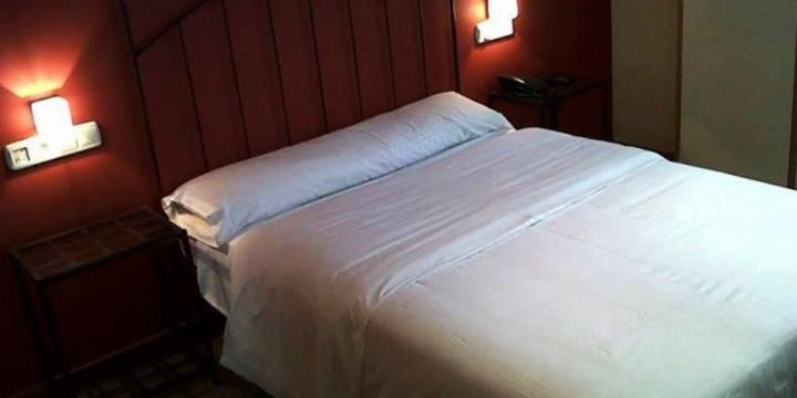 Economy Single Room