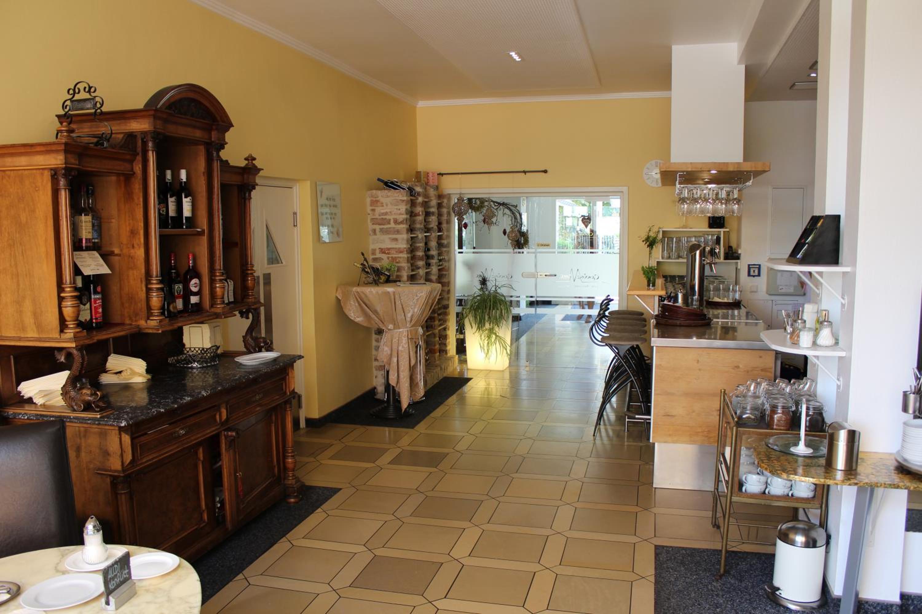 Double Room - Photo 4