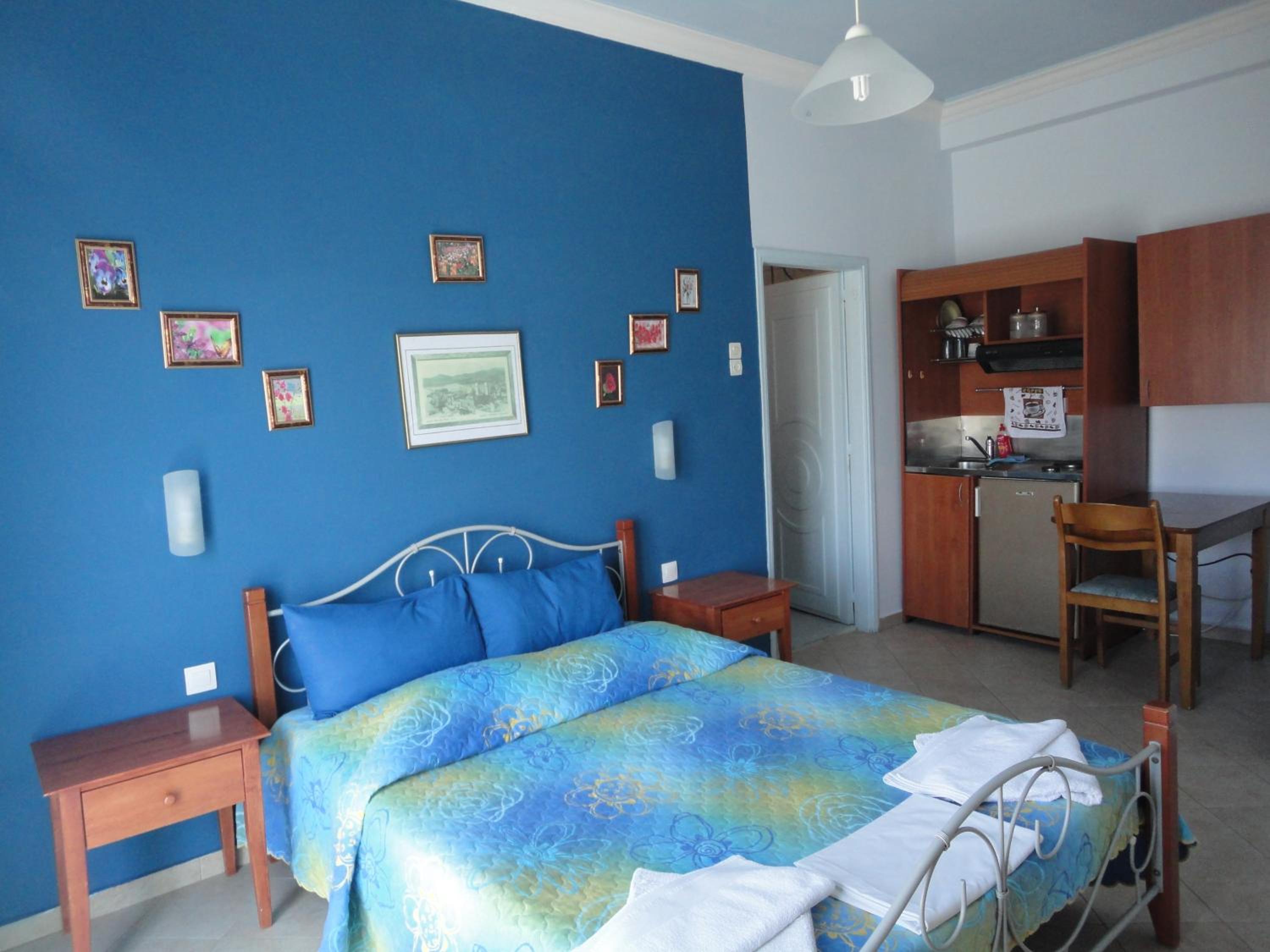 Studio (2 Adults) - Photo 2