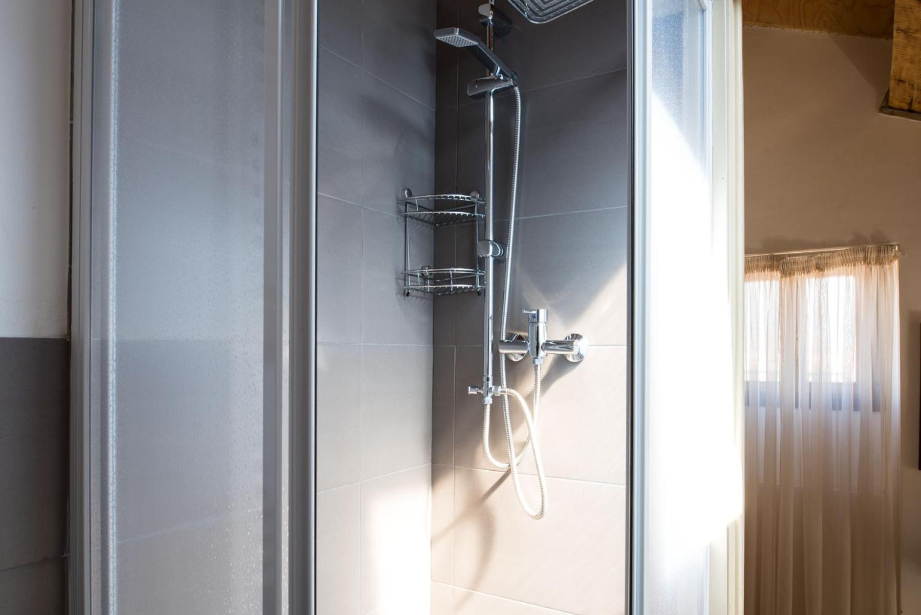 Triple Room - Photo 4