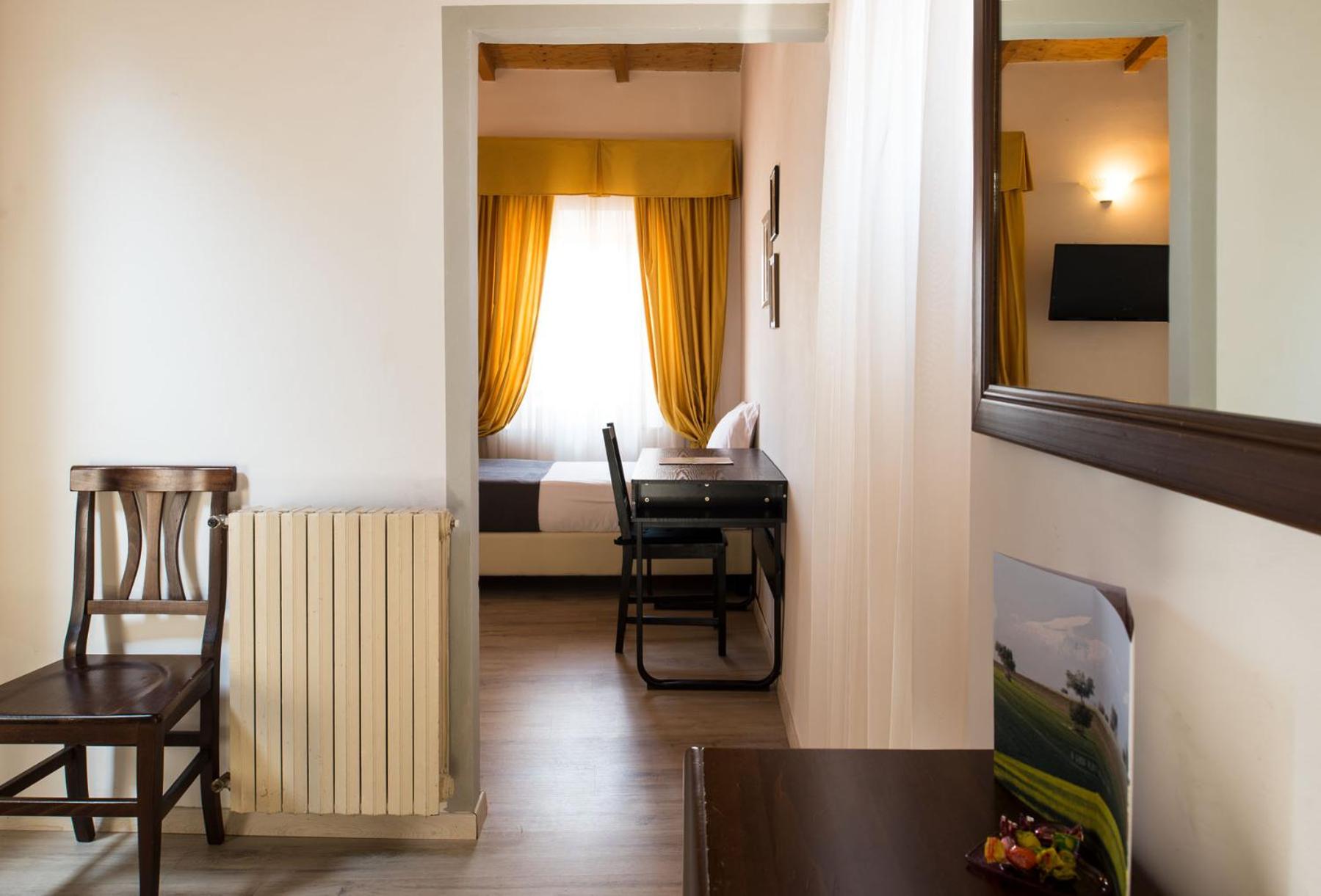 Triple Room - Photo 3