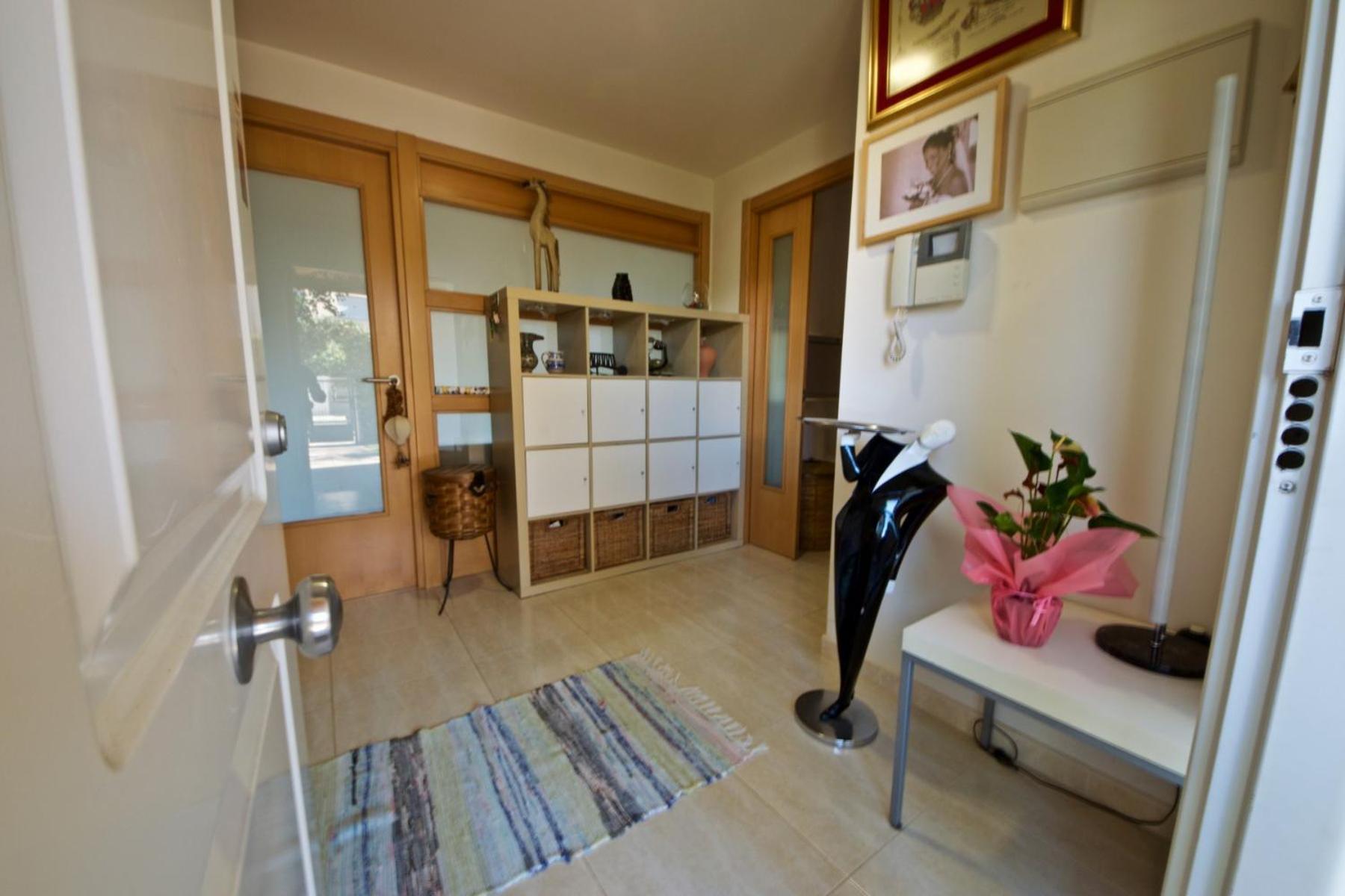 Villa de Tres Habitaciones