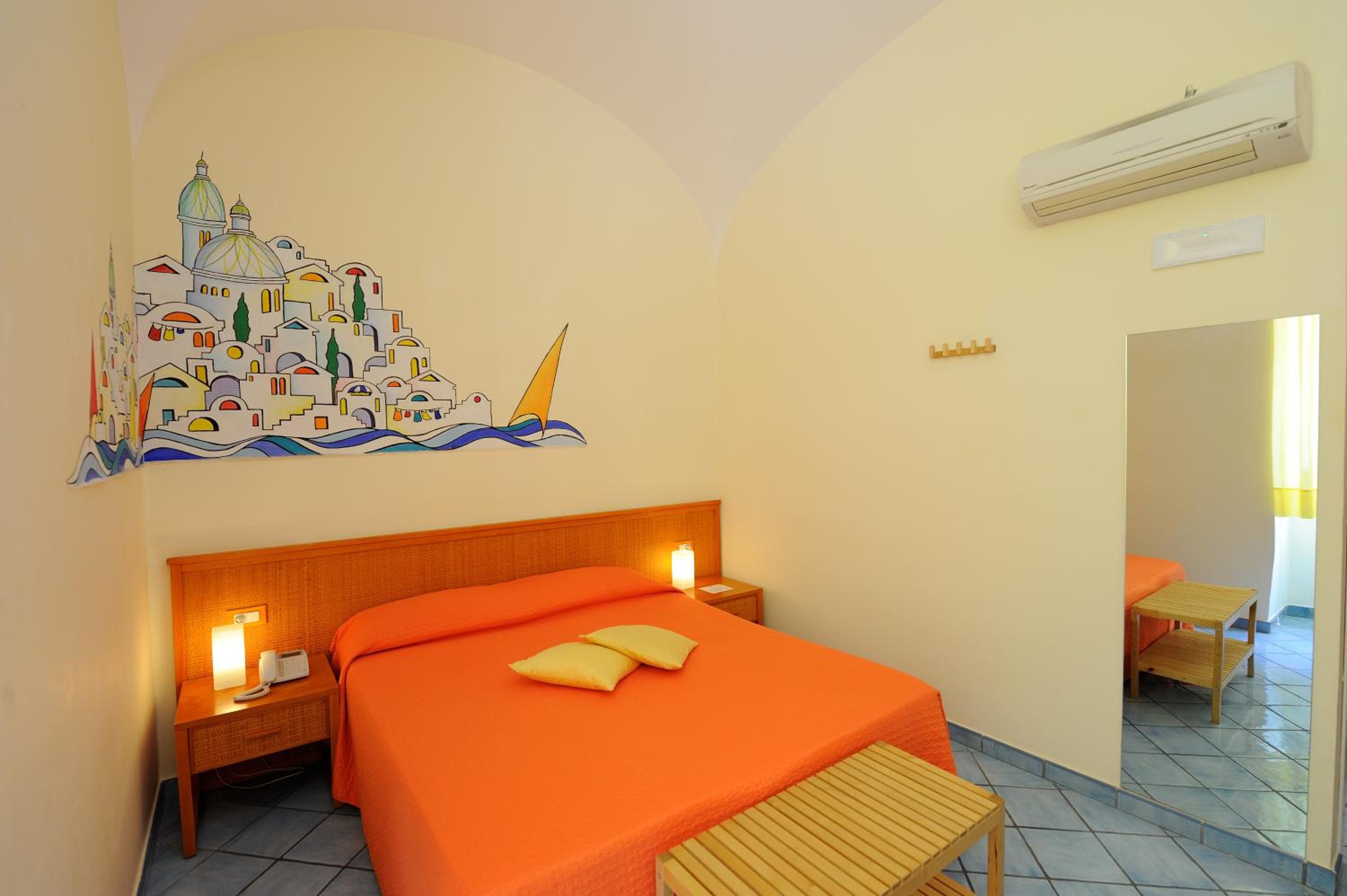 Triple Room - Photo 2