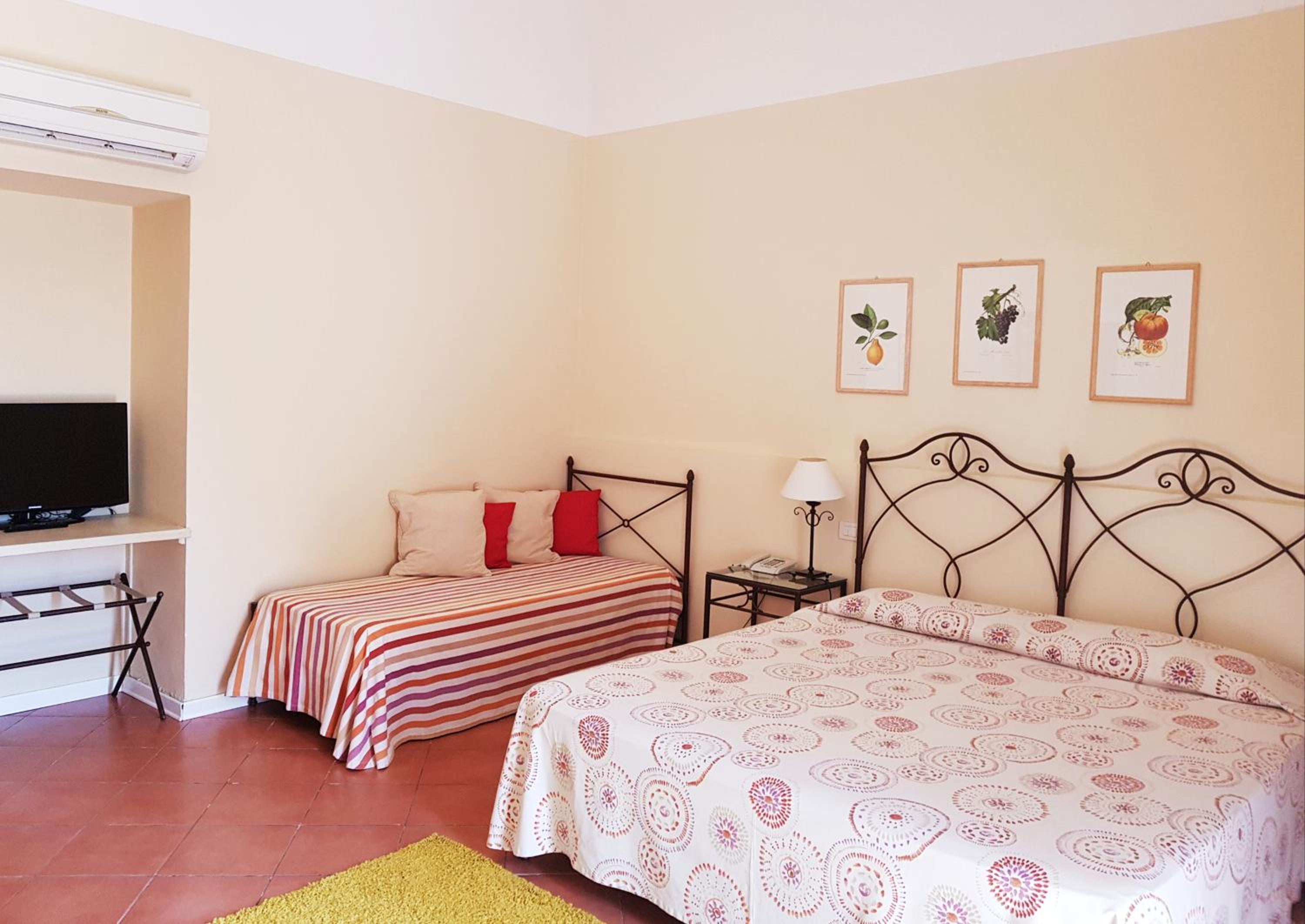 Triple Room - Photo 3