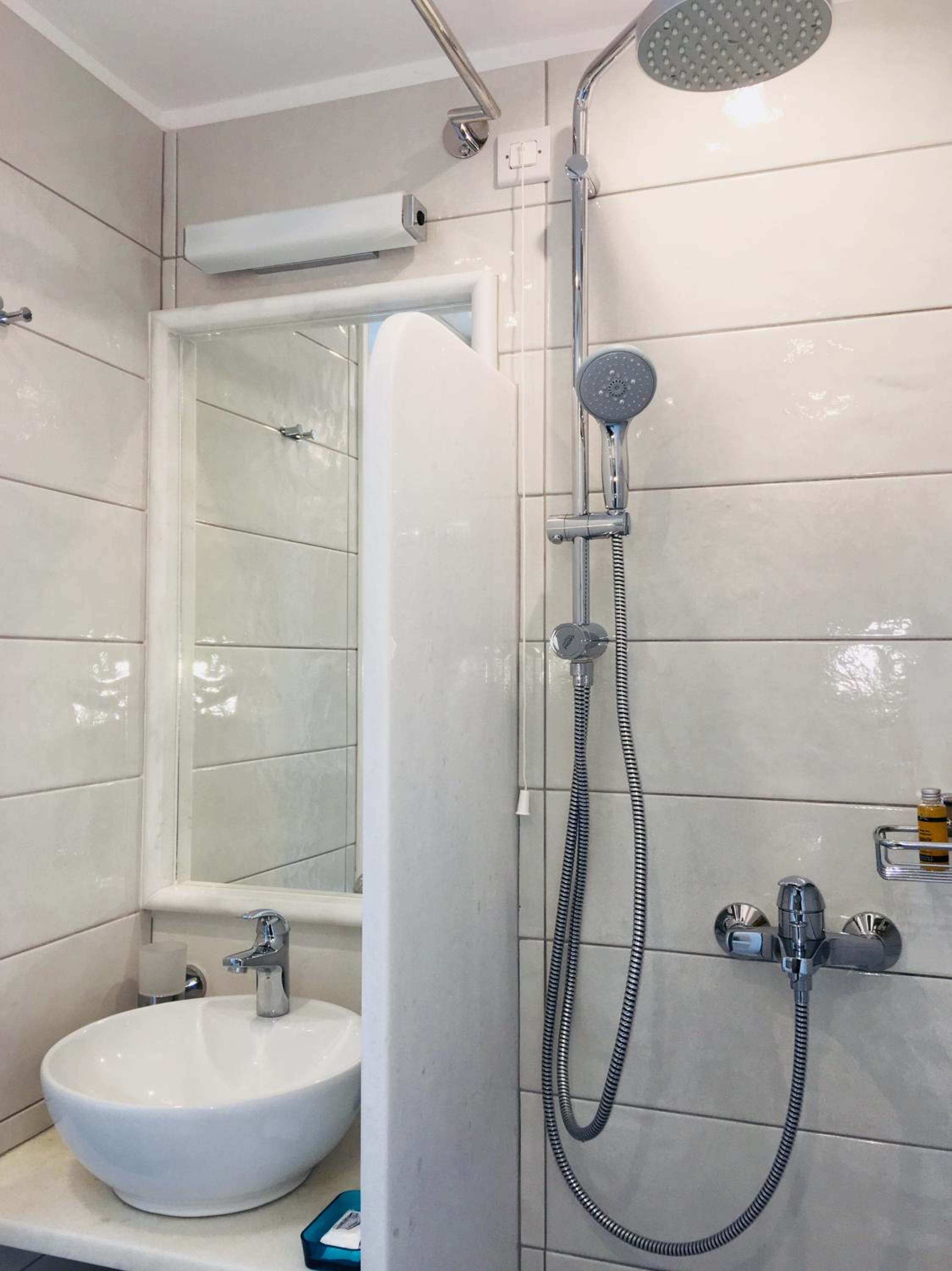 Superior Double or Twin Room with Sea View - Photo 5