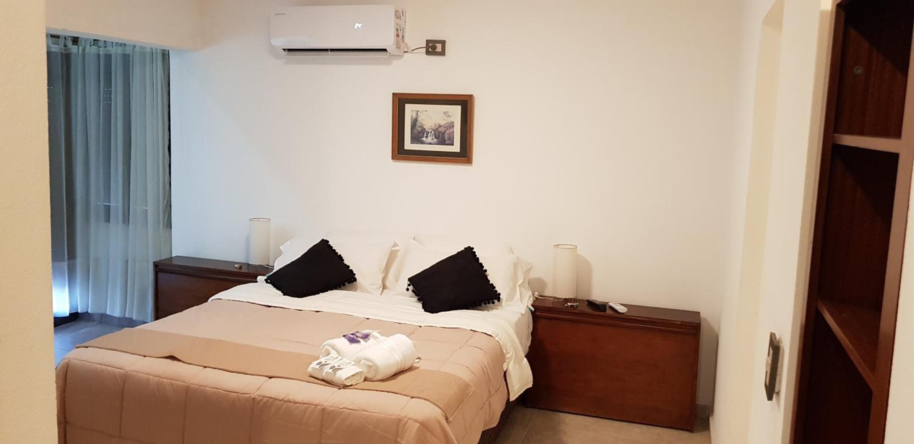 Suite with Lake View photo 1