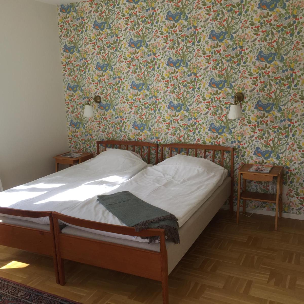 Twin Room - Disability Access photo 3