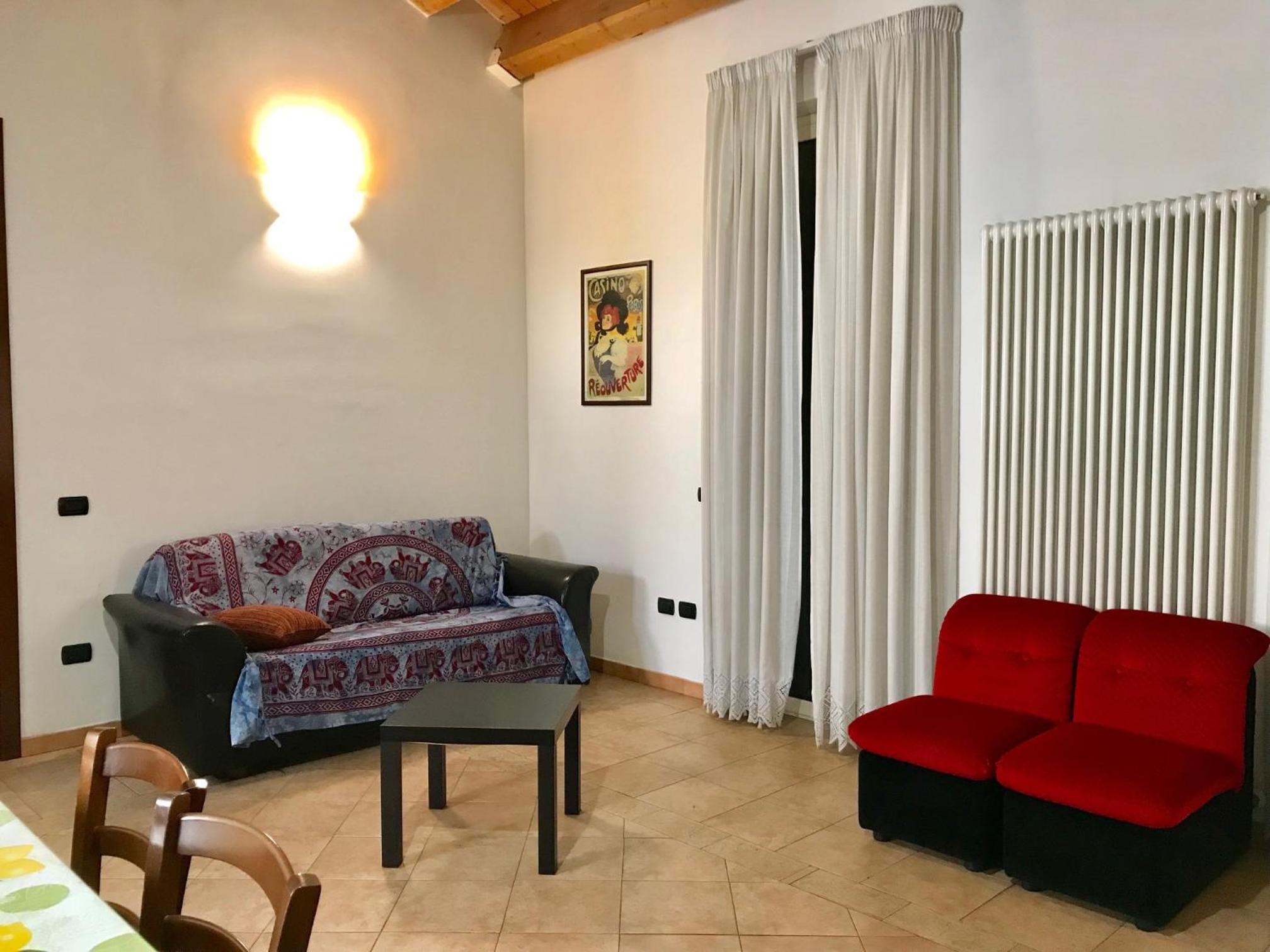 Apartment - Photo 2
