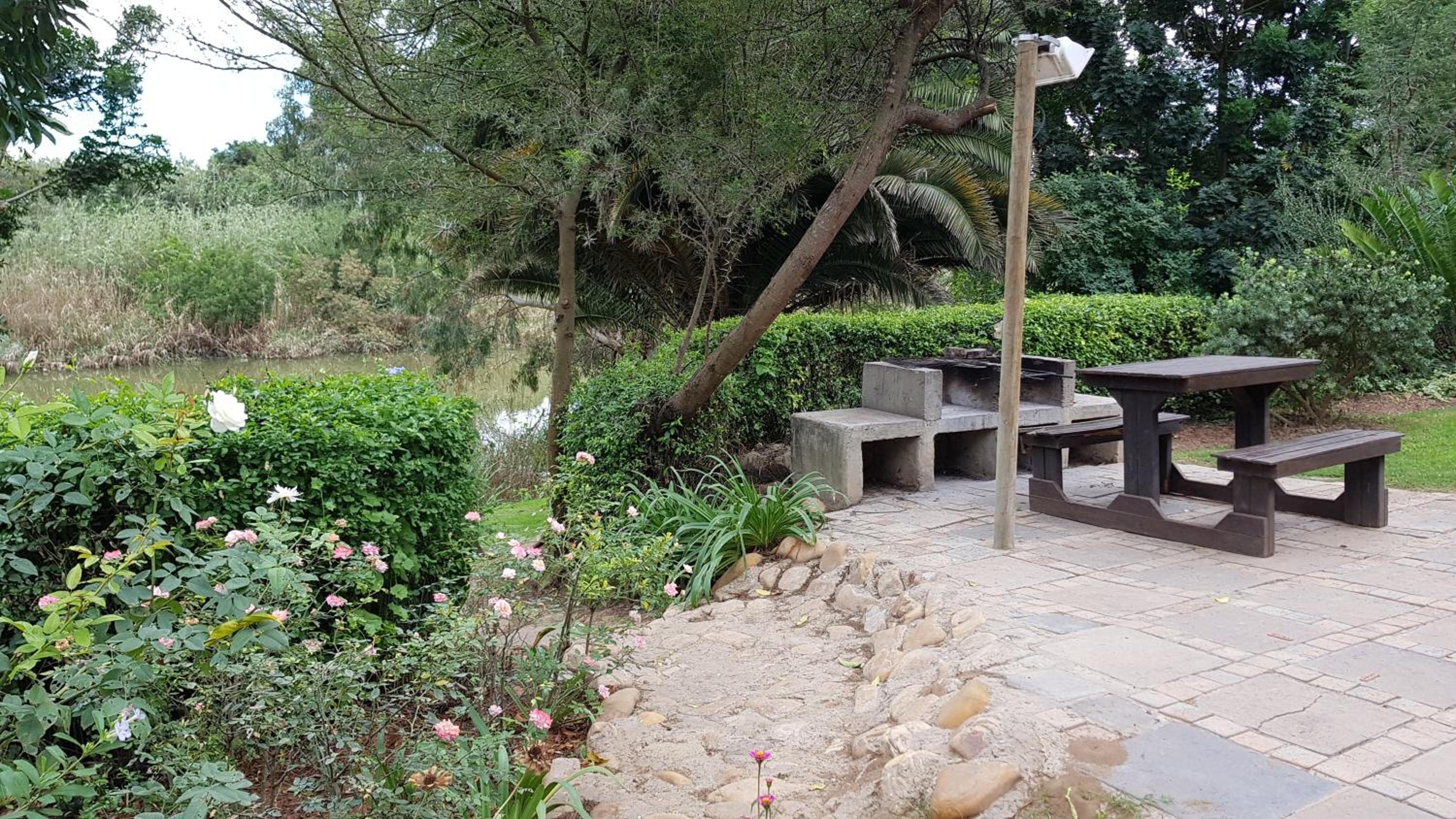 Bungalow - Water Front  photo 2