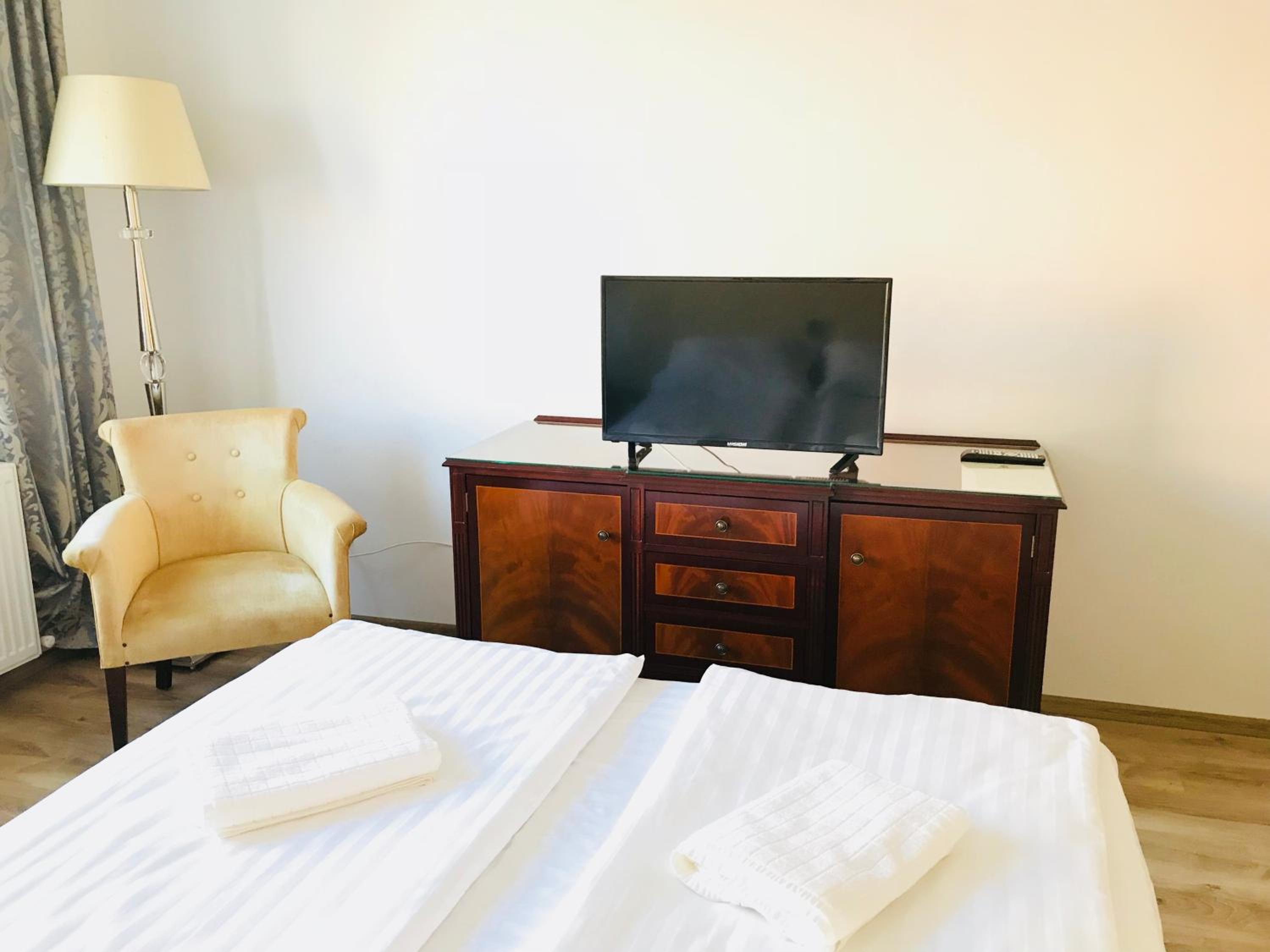 Comfort Triple Room photo 3