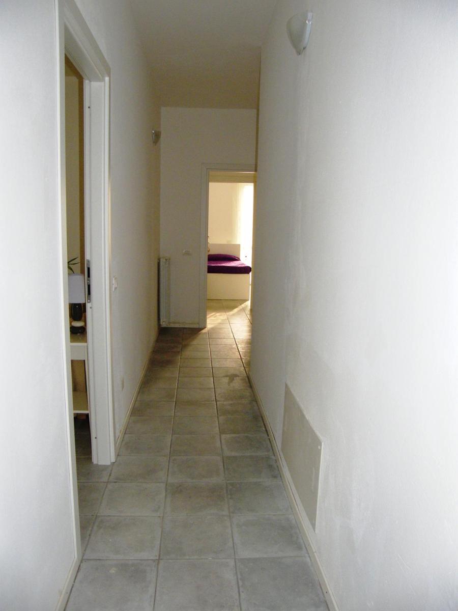 Single Room with Private Bathroom photo 1