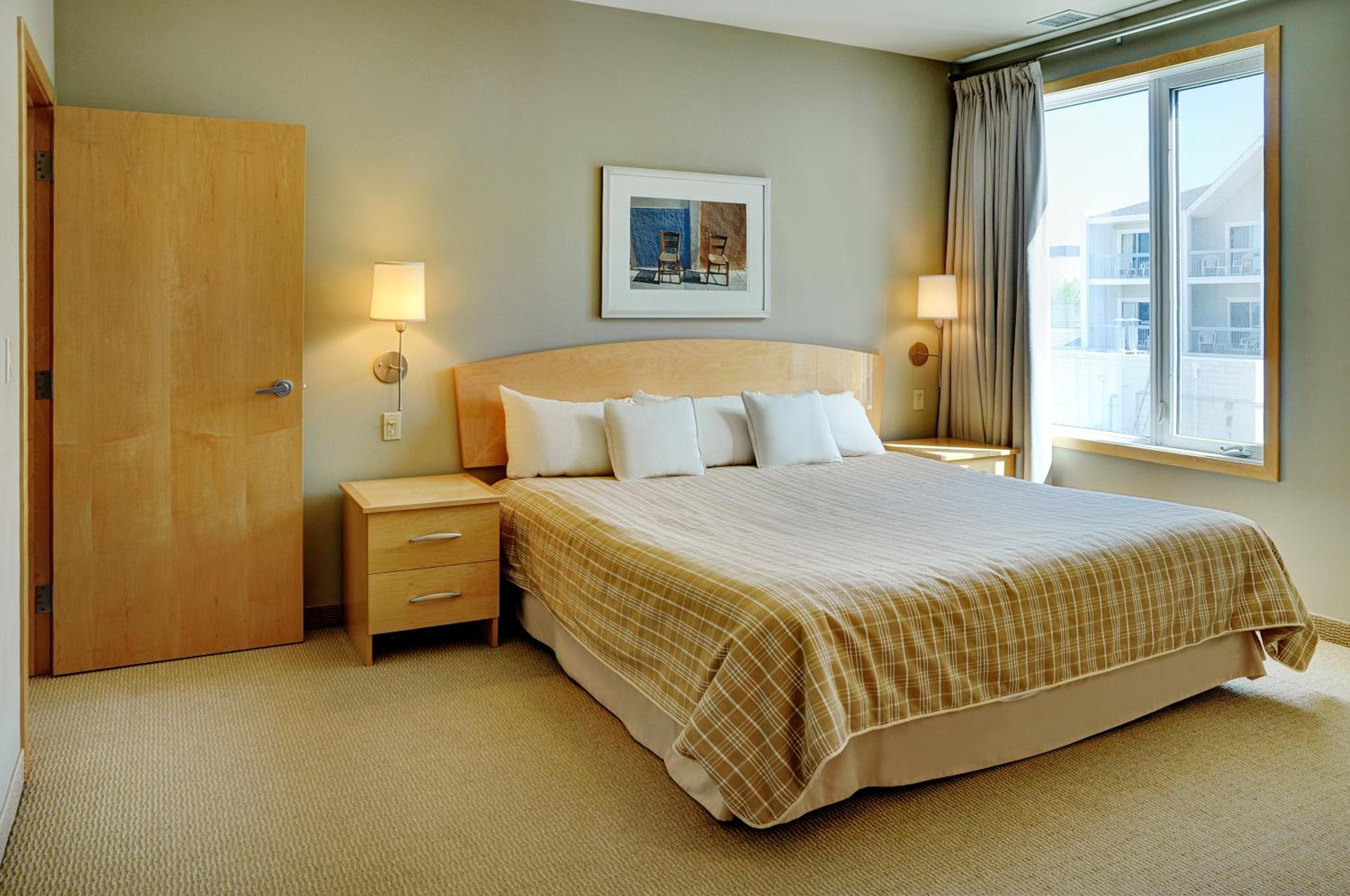 Junior Suite with Balcony photo 2