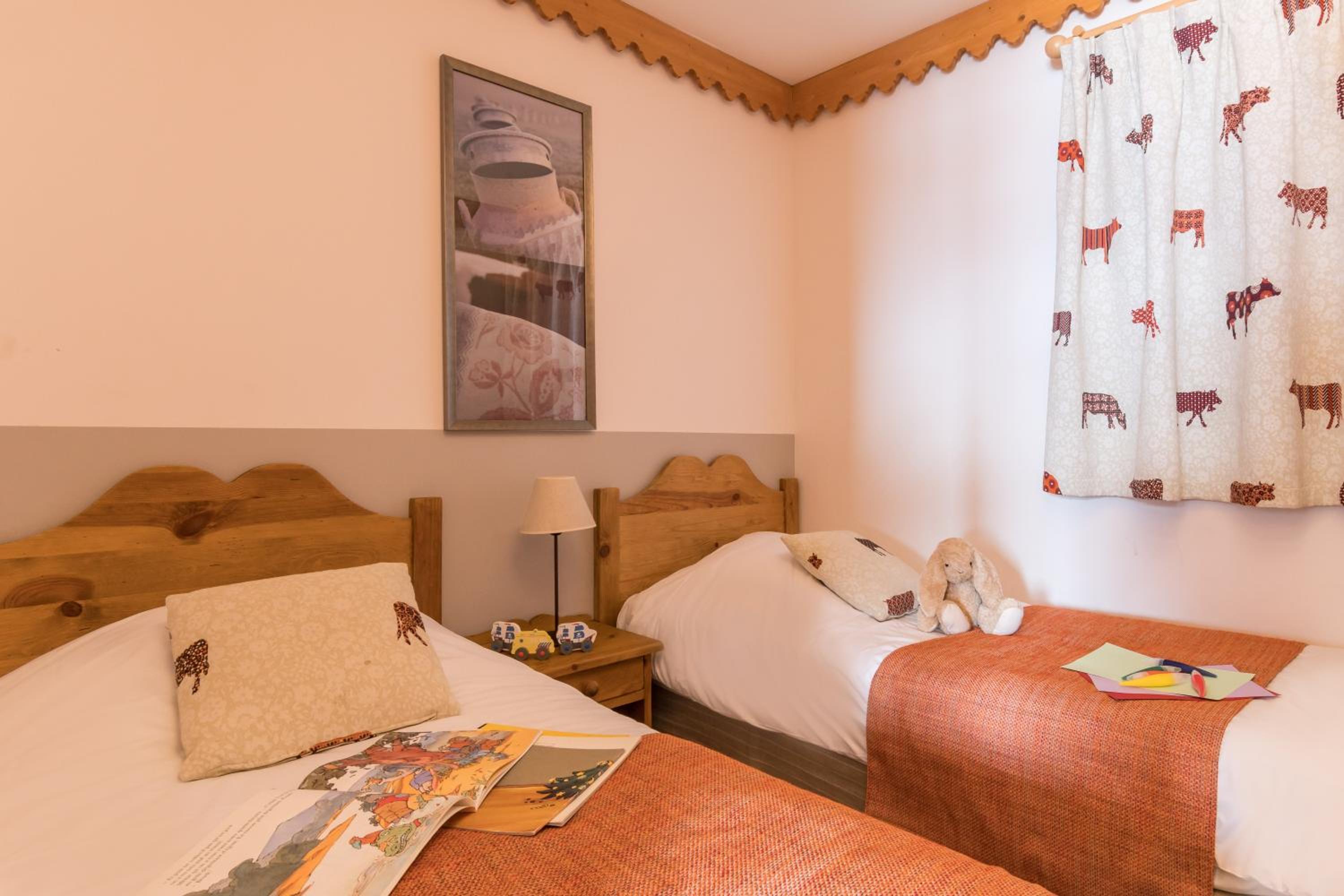 Two-Bedroom Apartment with Balcony (6 People)