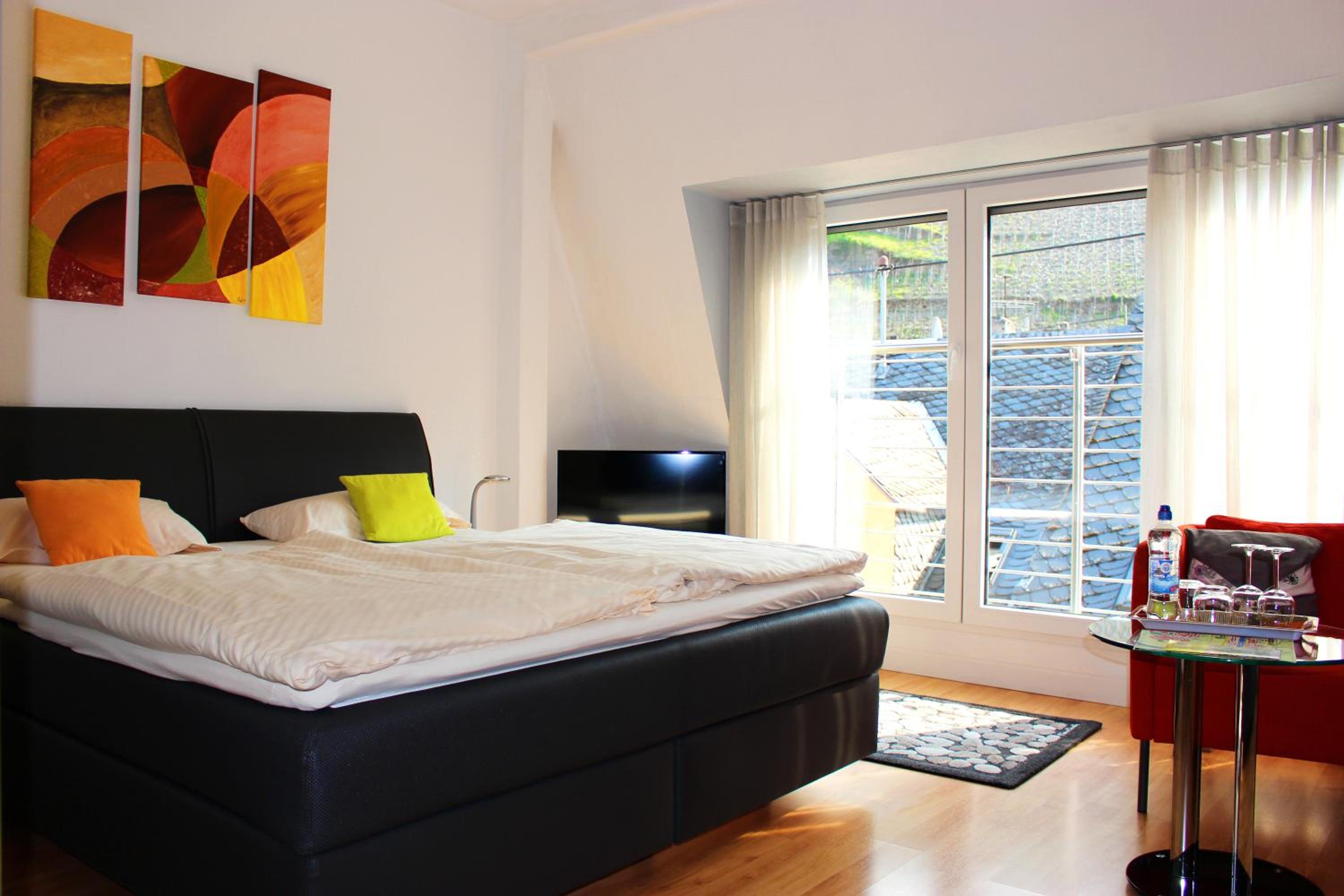 King Room with Mountain View photo 3