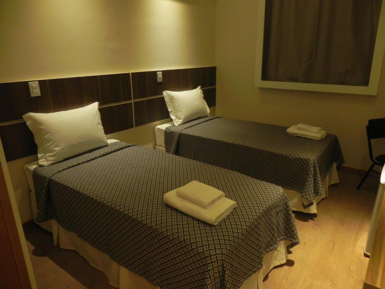 Standard Twin Room photo 2