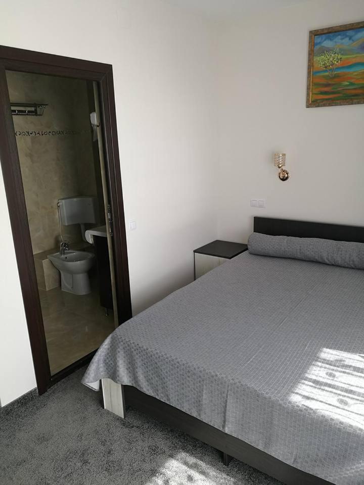 Double Room with Balcony photo 1