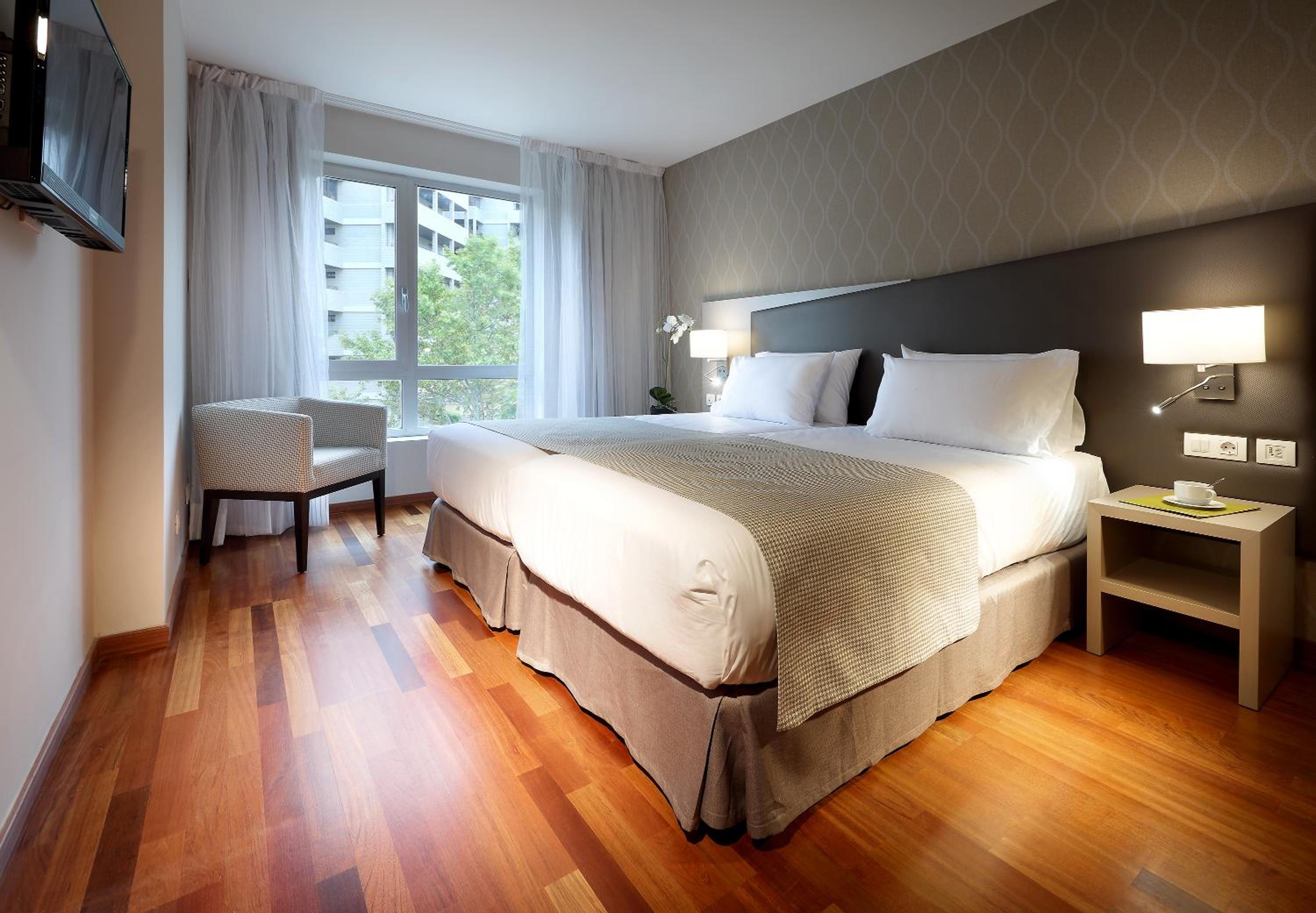 Double or Twin Room - Photo 2