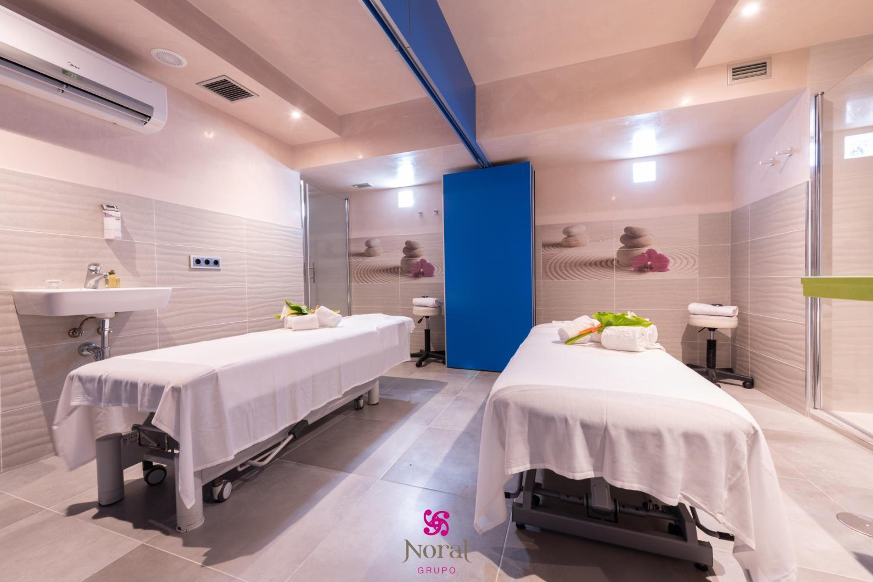 Double Room with Spa Access and Massage - Photo 7