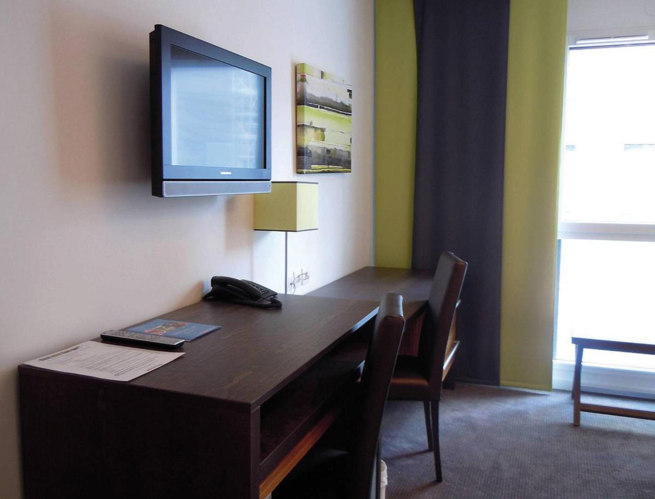 Studio (1-2 Adults)