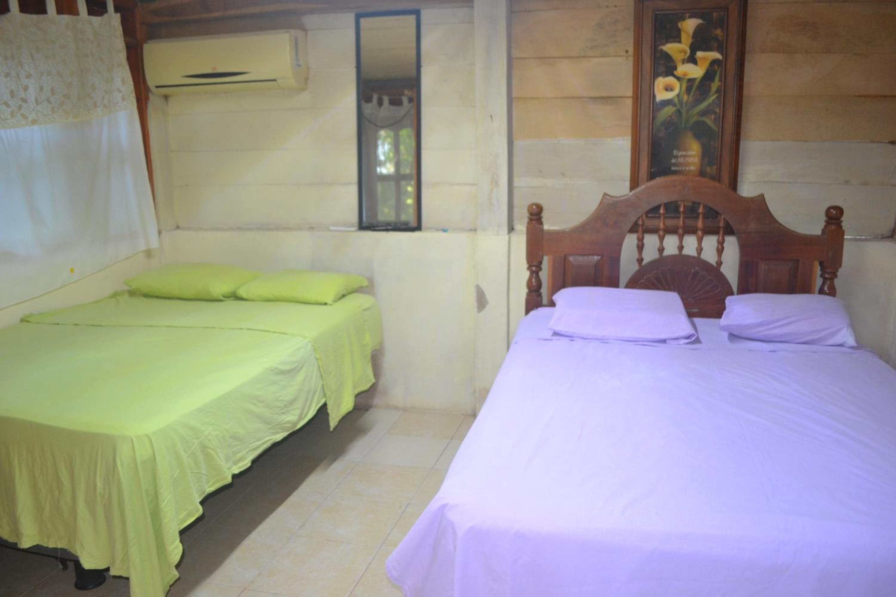 Twin Room with Private Bathroom photo 1