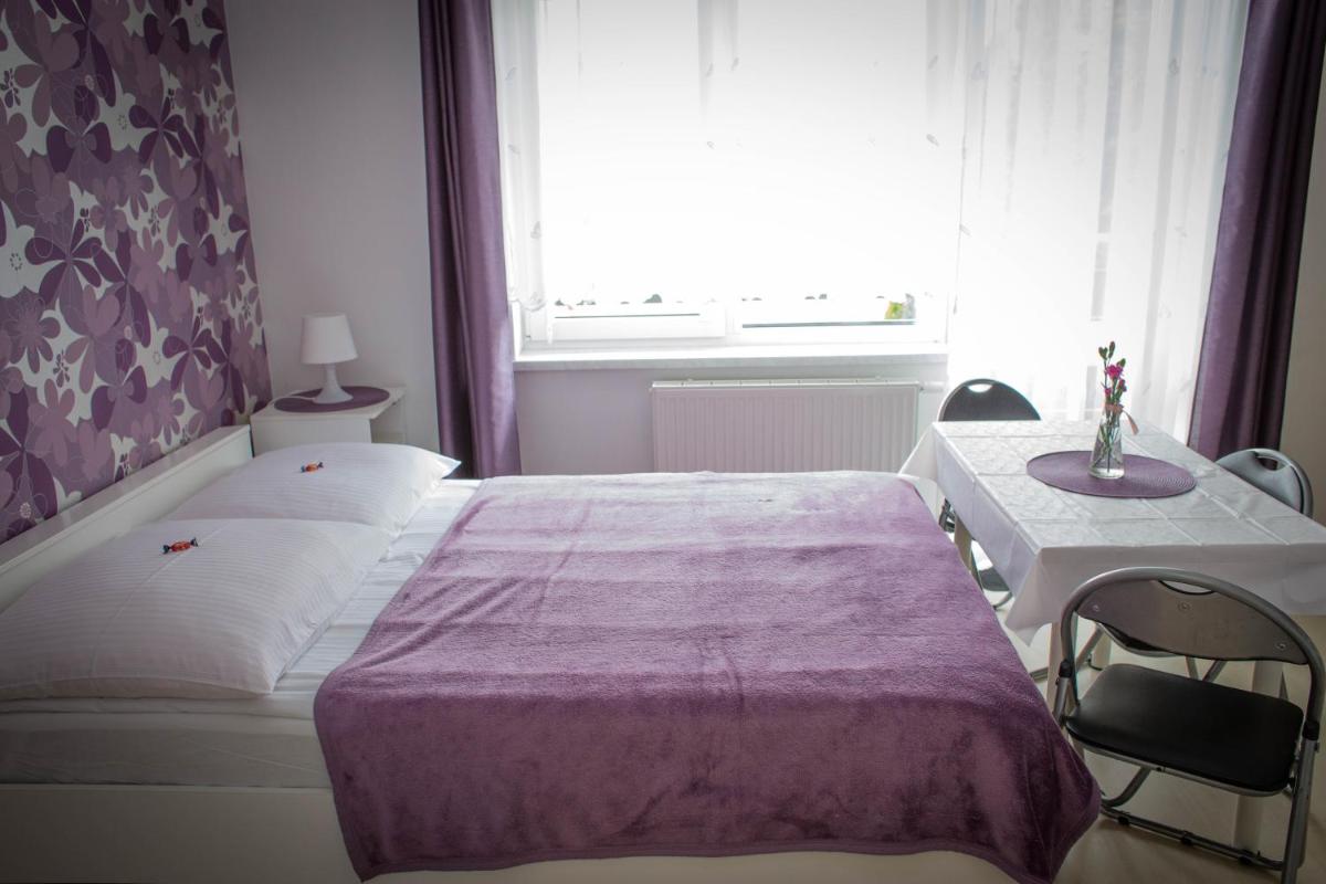 Triple Room with Balcony photo 3