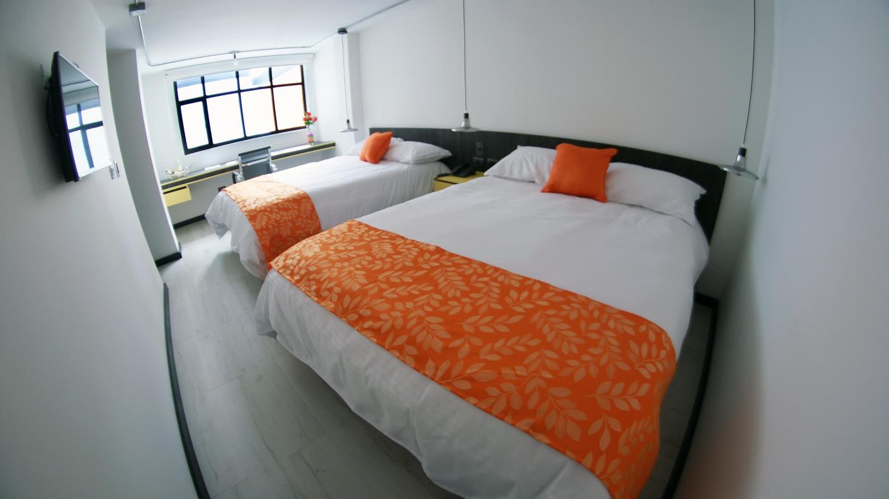 Standard Double Room with Two Double Beds photo 2