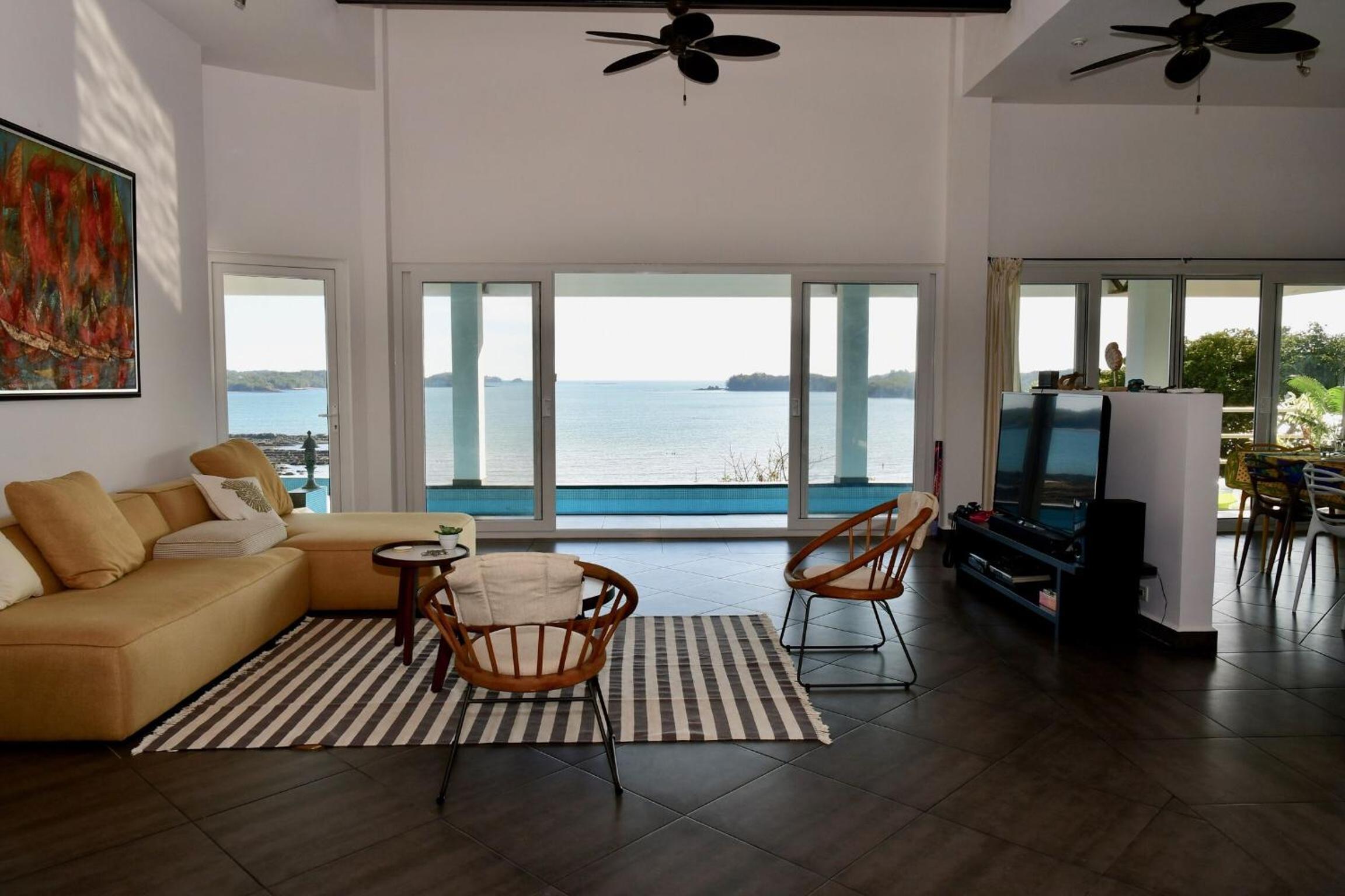 Villa - Beach Front photo 3