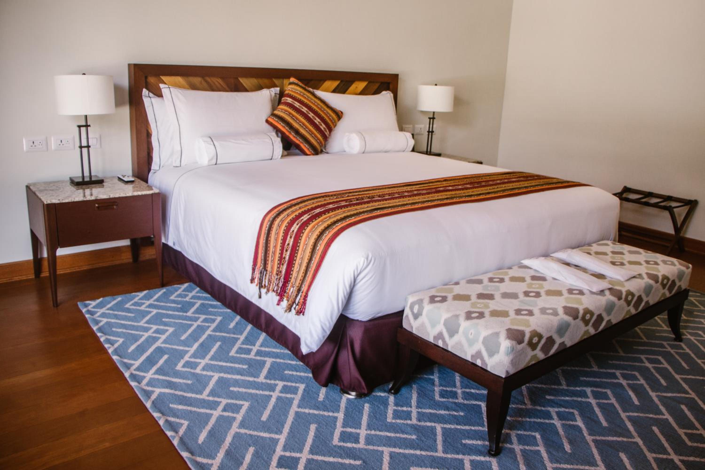 Deluxe Suite with Spa Bath